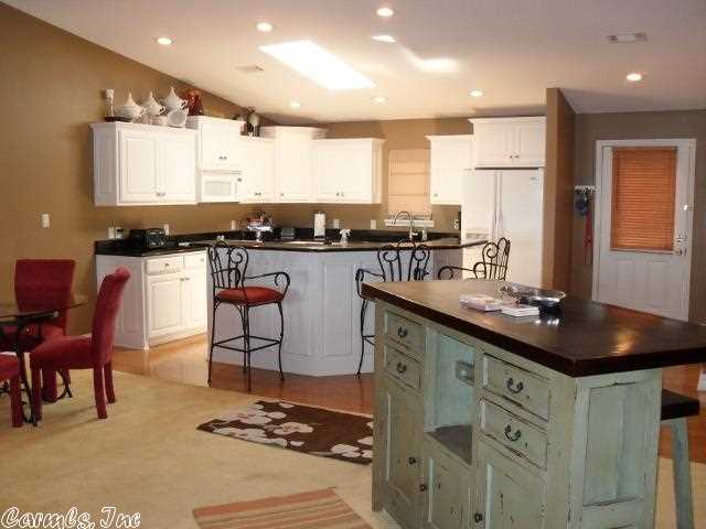 WATERS EDGE HPR - Residential