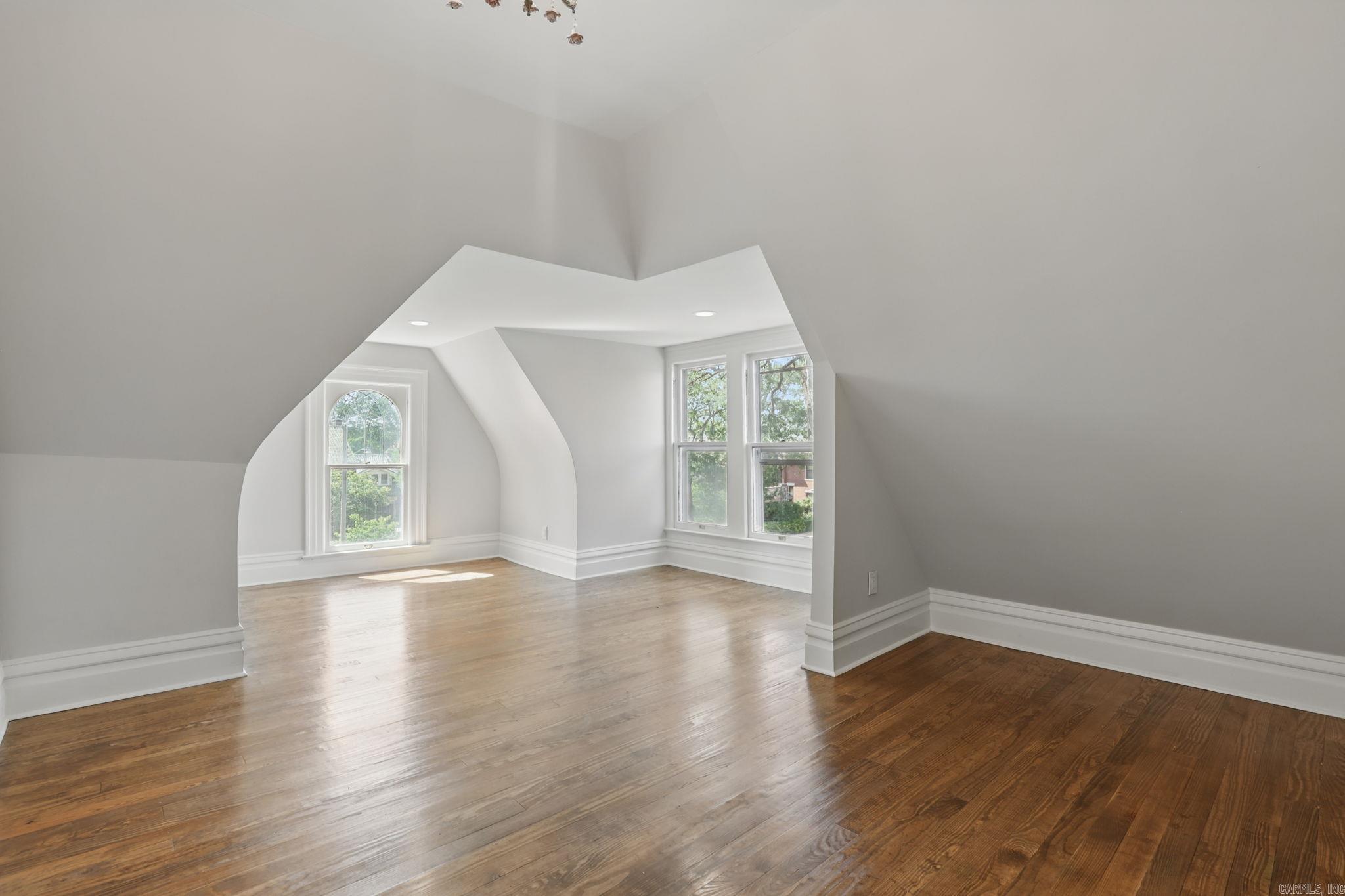 CITY OF LR L10 - Residential