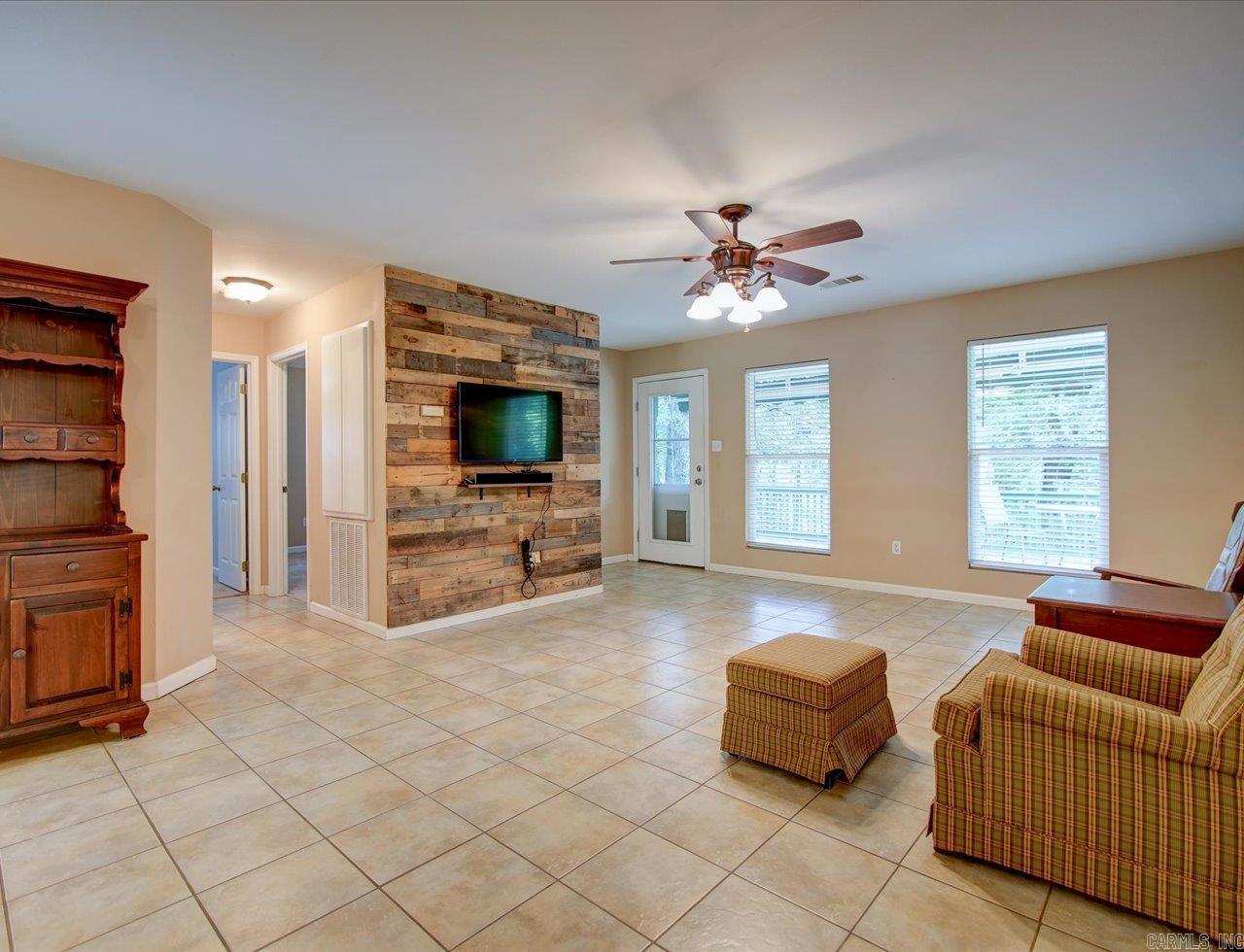 DIAMONDHEAD - Residential