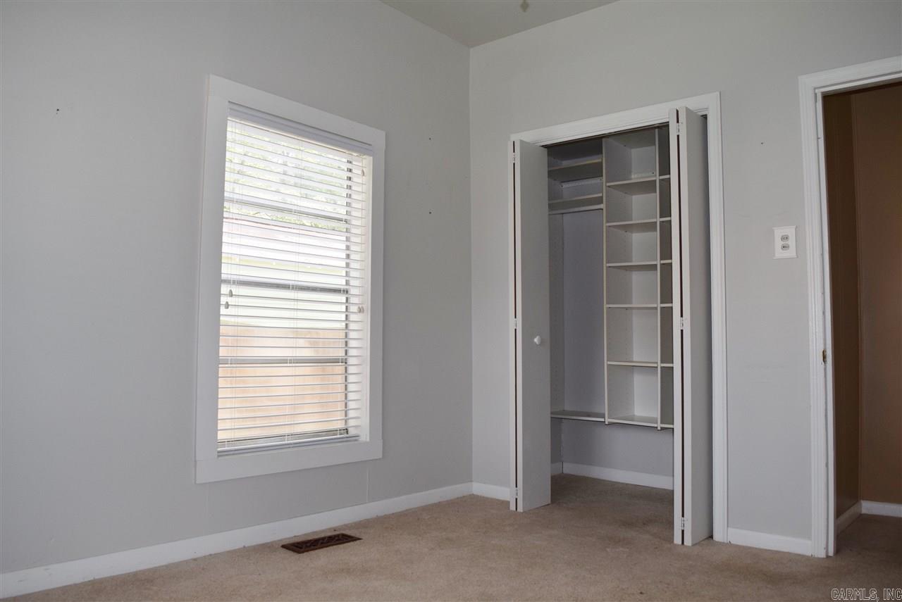 Lincoln Park - Residential