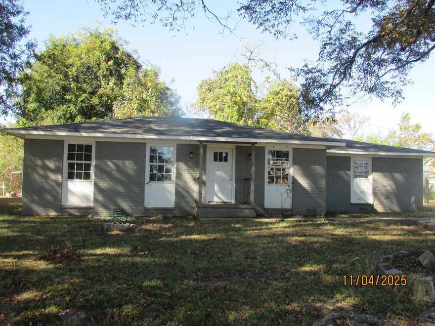 Freshly updated and located near everything. 2 living areas. New roof 2022. New HVAC in 2025. New dishwasher in 2025. Paint, flooring and kitchen updated in the last few years.  No carpet. Deck in back for BBQ's.  Investors dream for the price. Has had a good rental history. Year built is just a guess.