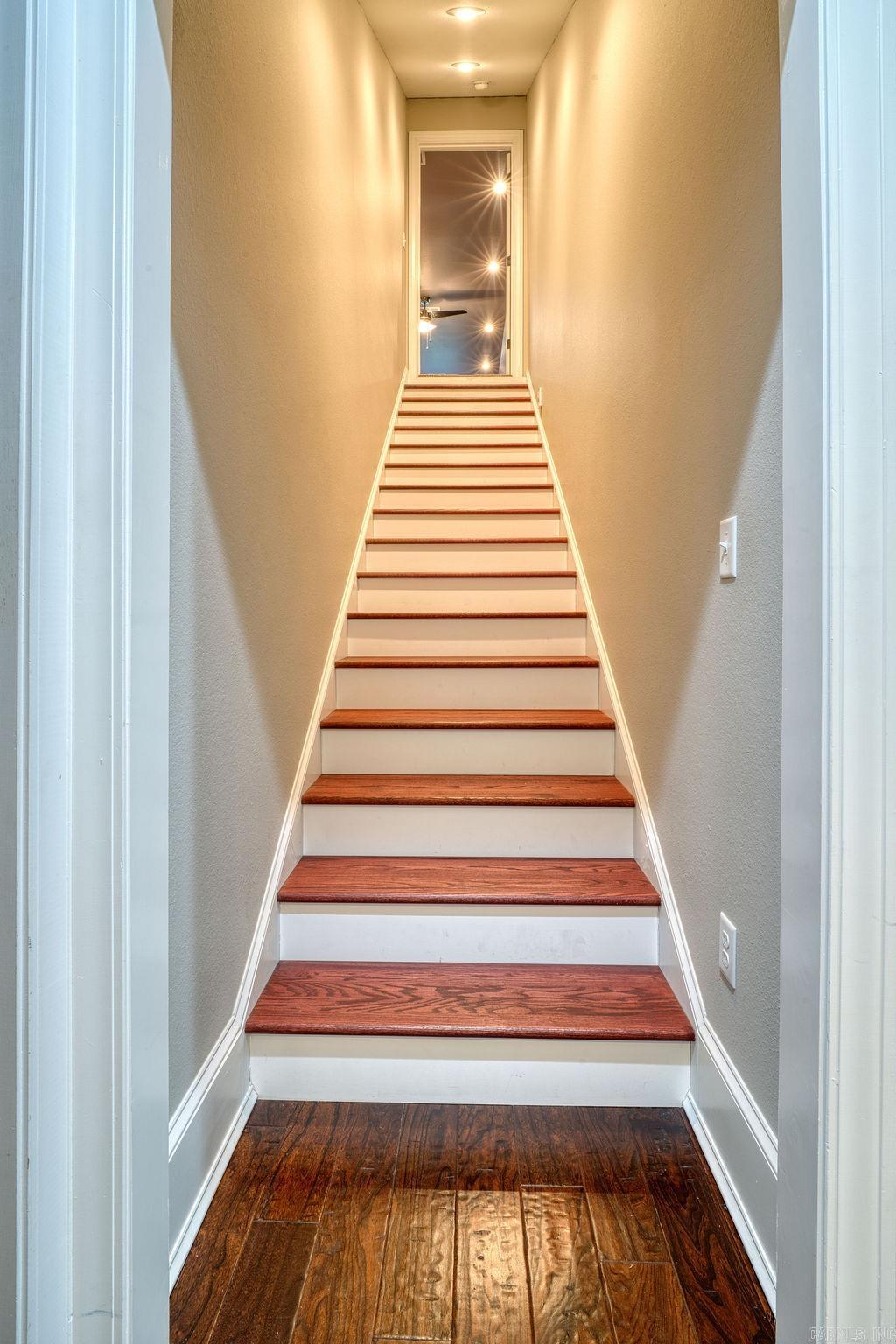 GULLEY - Residential