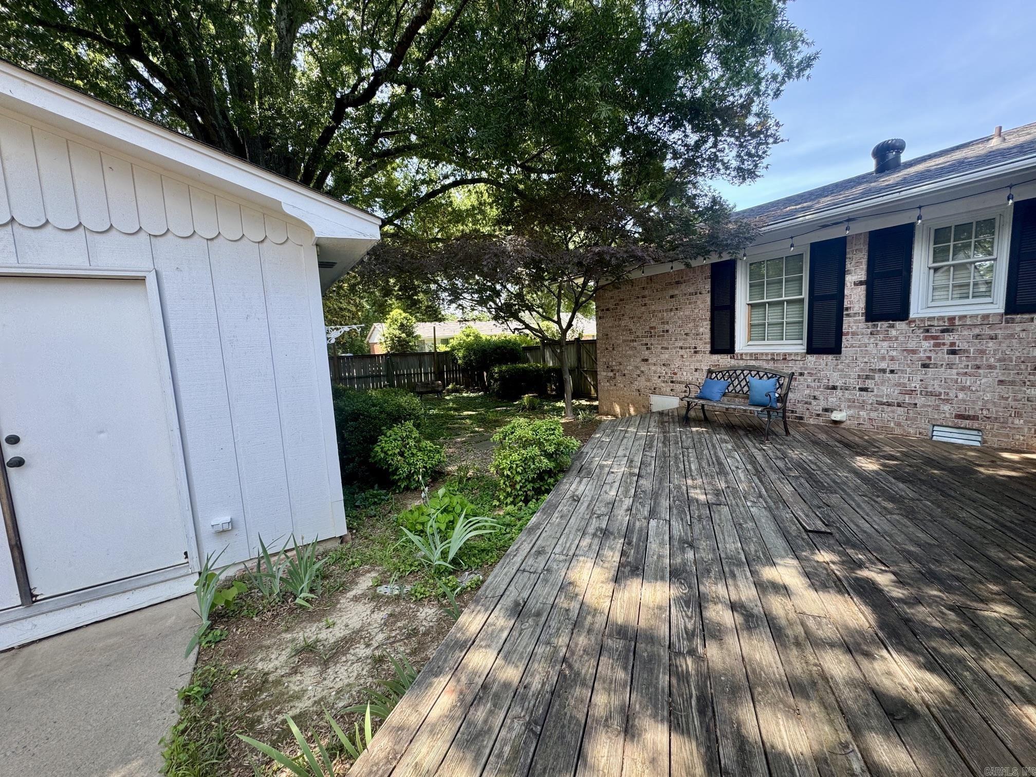 PARKWOOD ADD - Residential