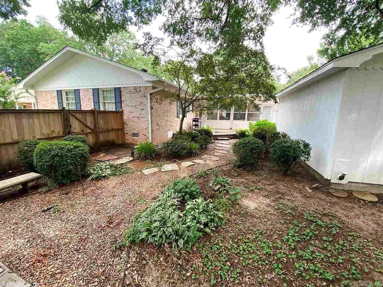 PARKWOOD ADD - Residential