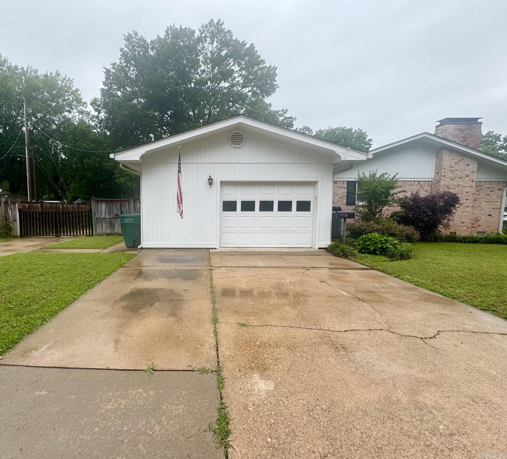 PARKWOOD ADD - Residential