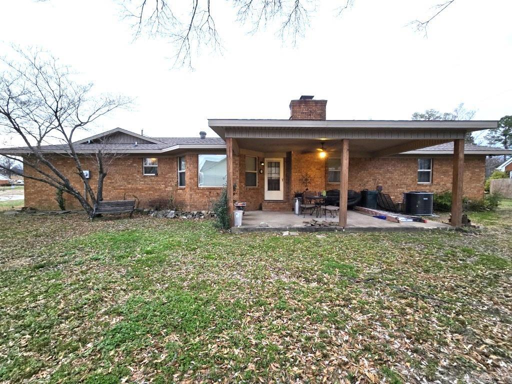 BRIDGES AND THOMPSON - Residential