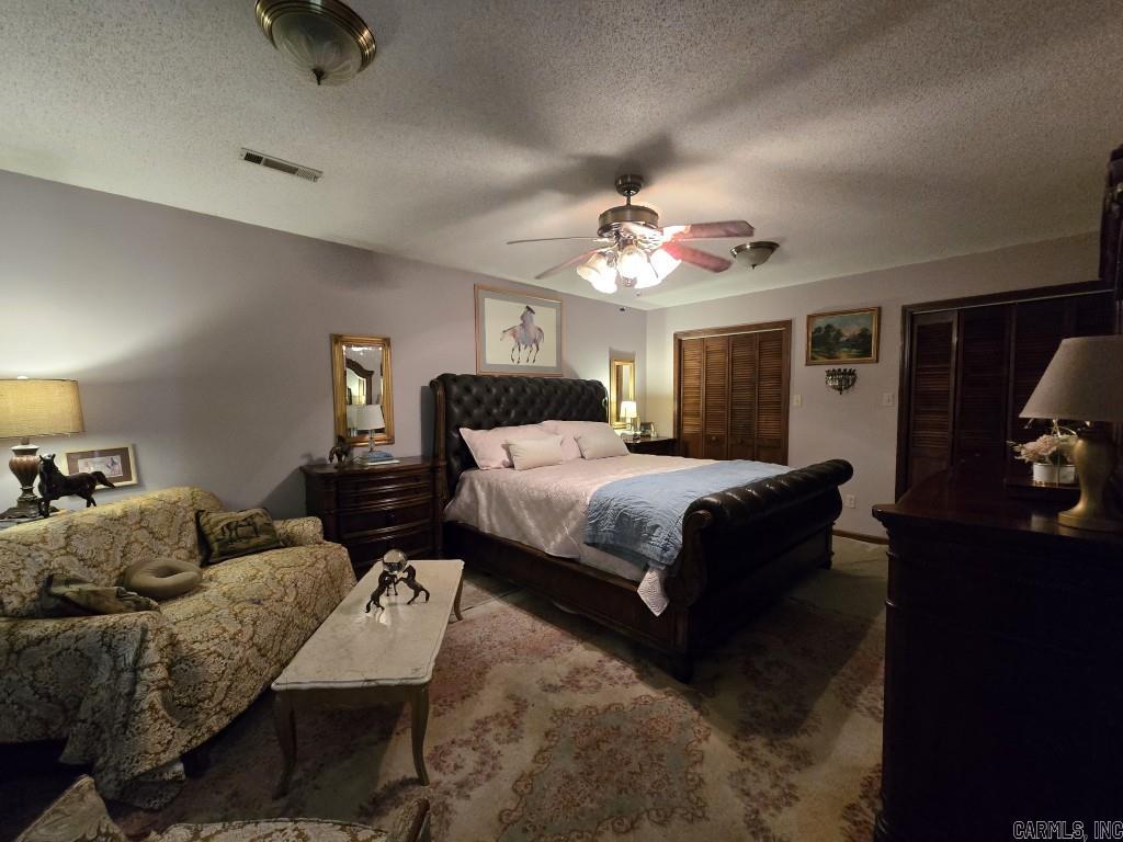 BRIDGES AND THOMPSON - Residential