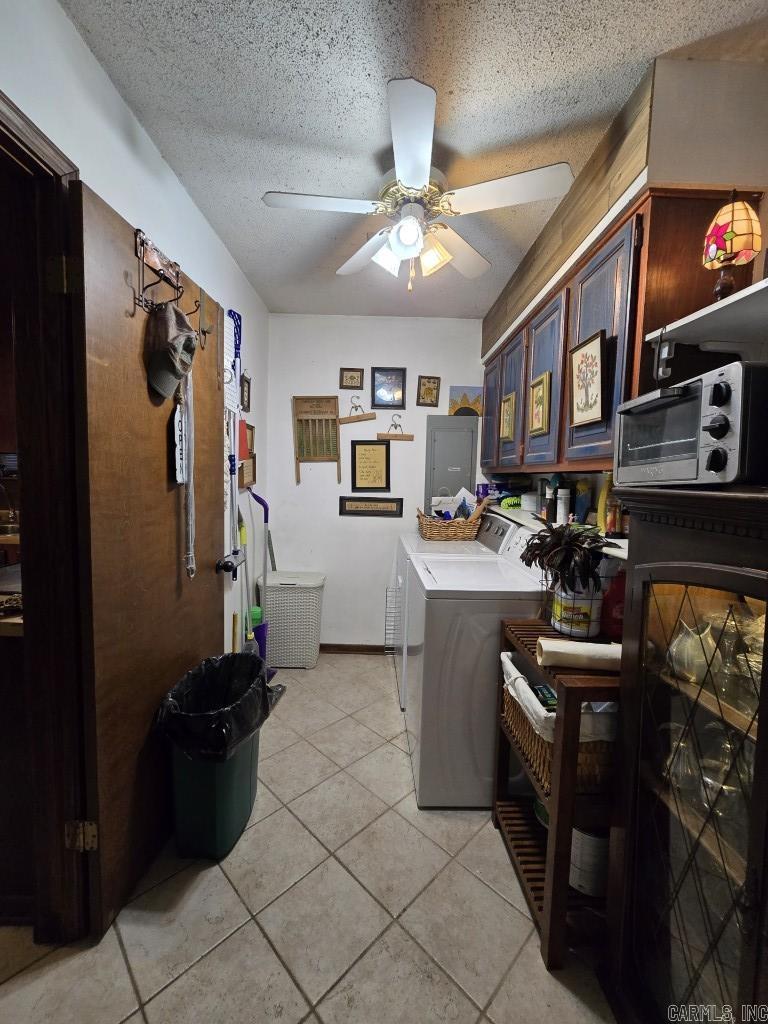 BRIDGES AND THOMPSON - Residential