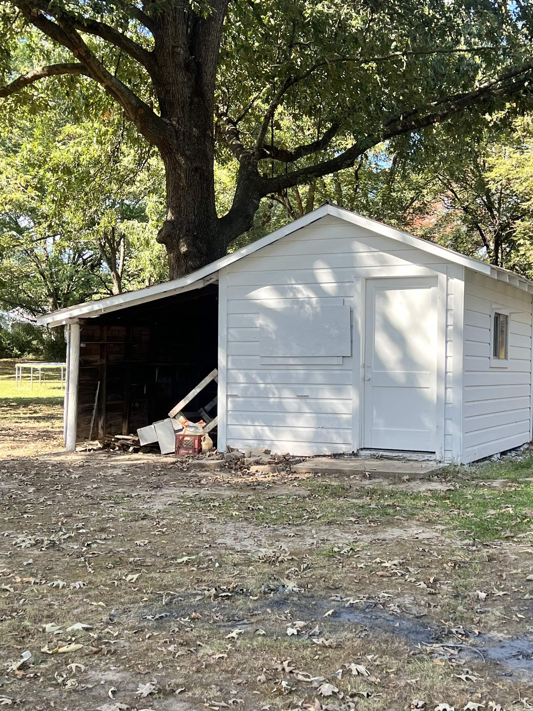BROWN ADDN - Residential