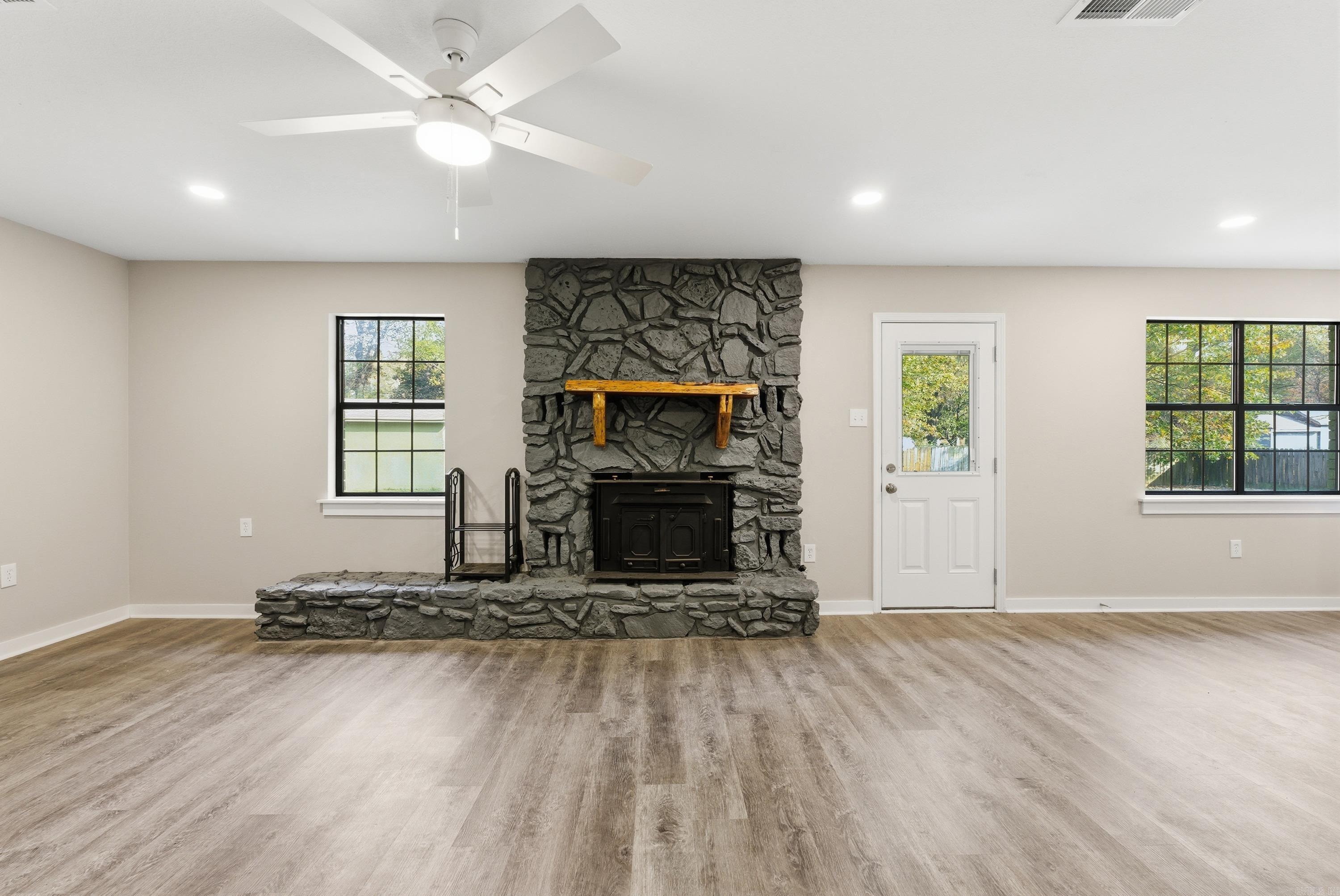 CONWAY EAST - Residential