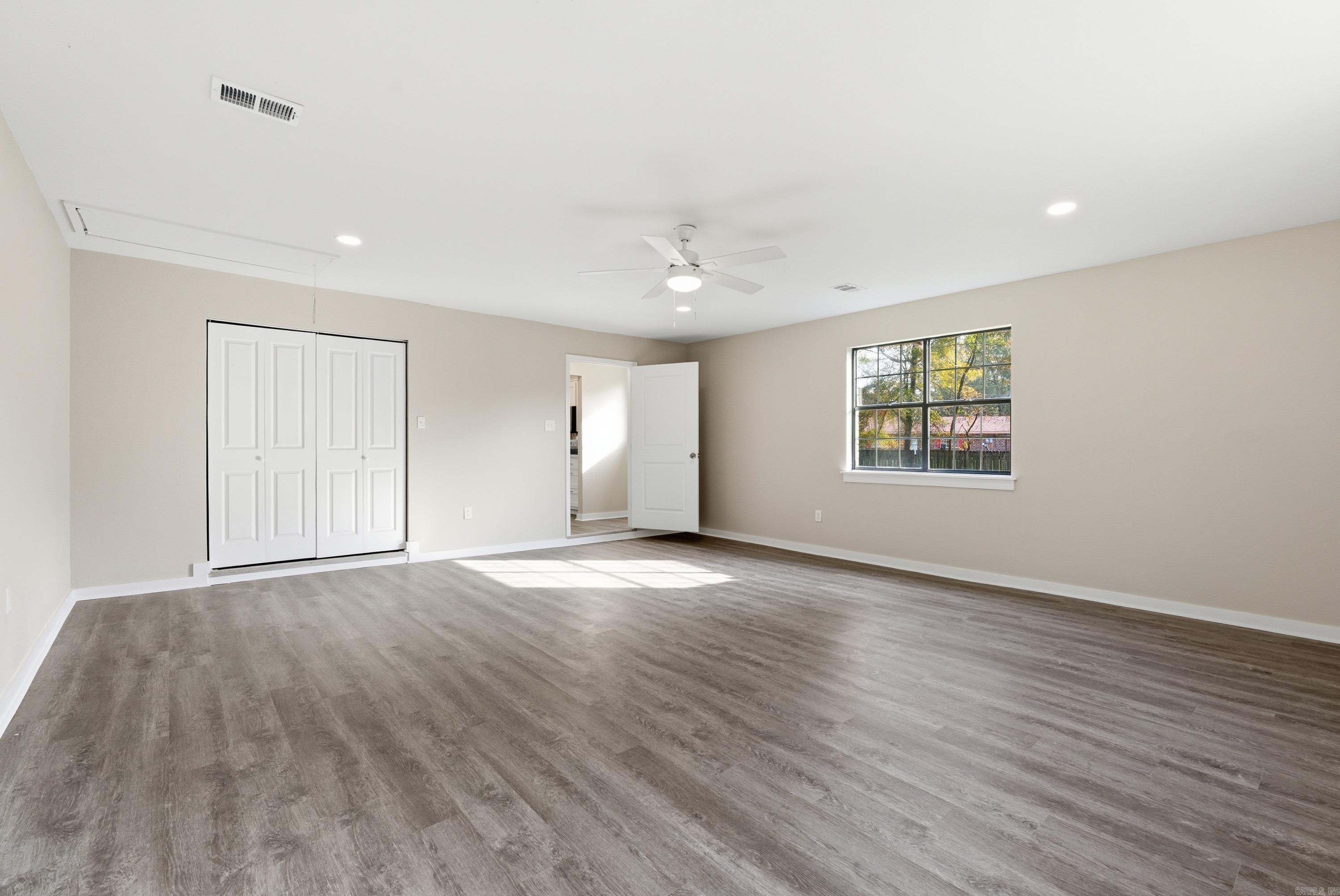 CONWAY EAST - Residential