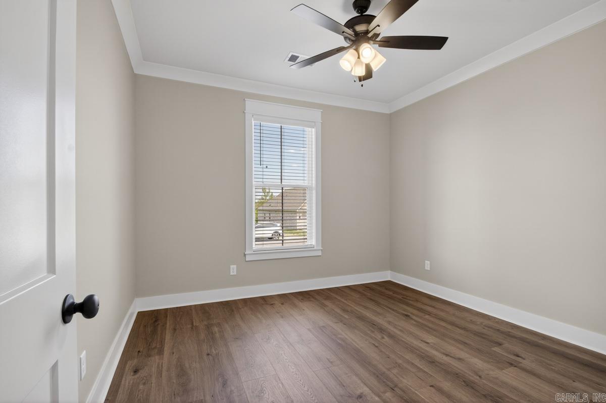 MILLERS GLENN - Residential