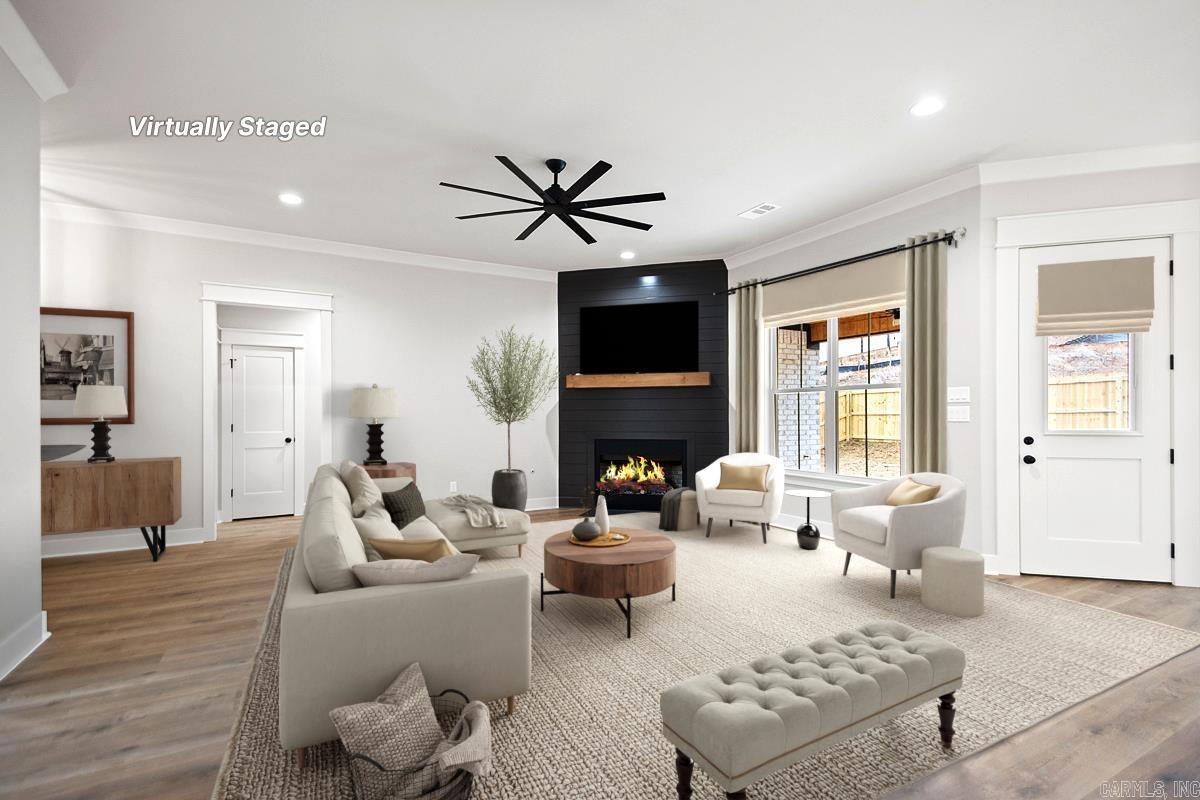 MILLERS GLENN - Residential