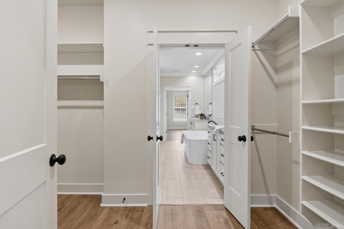 MILLERS GLENN - Residential