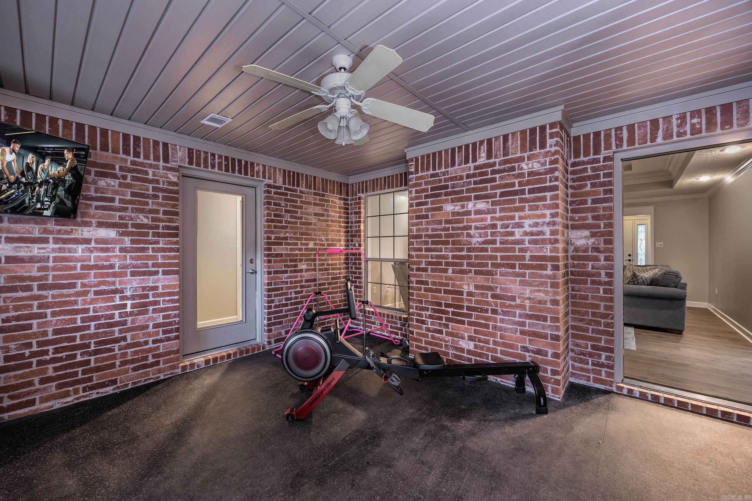 EDGEWATER ADDN - Residential