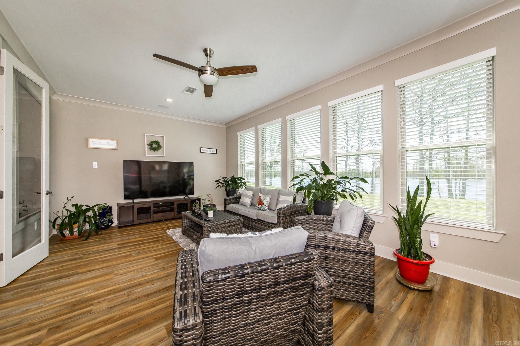 Horseshoe Lake Estates - Residential