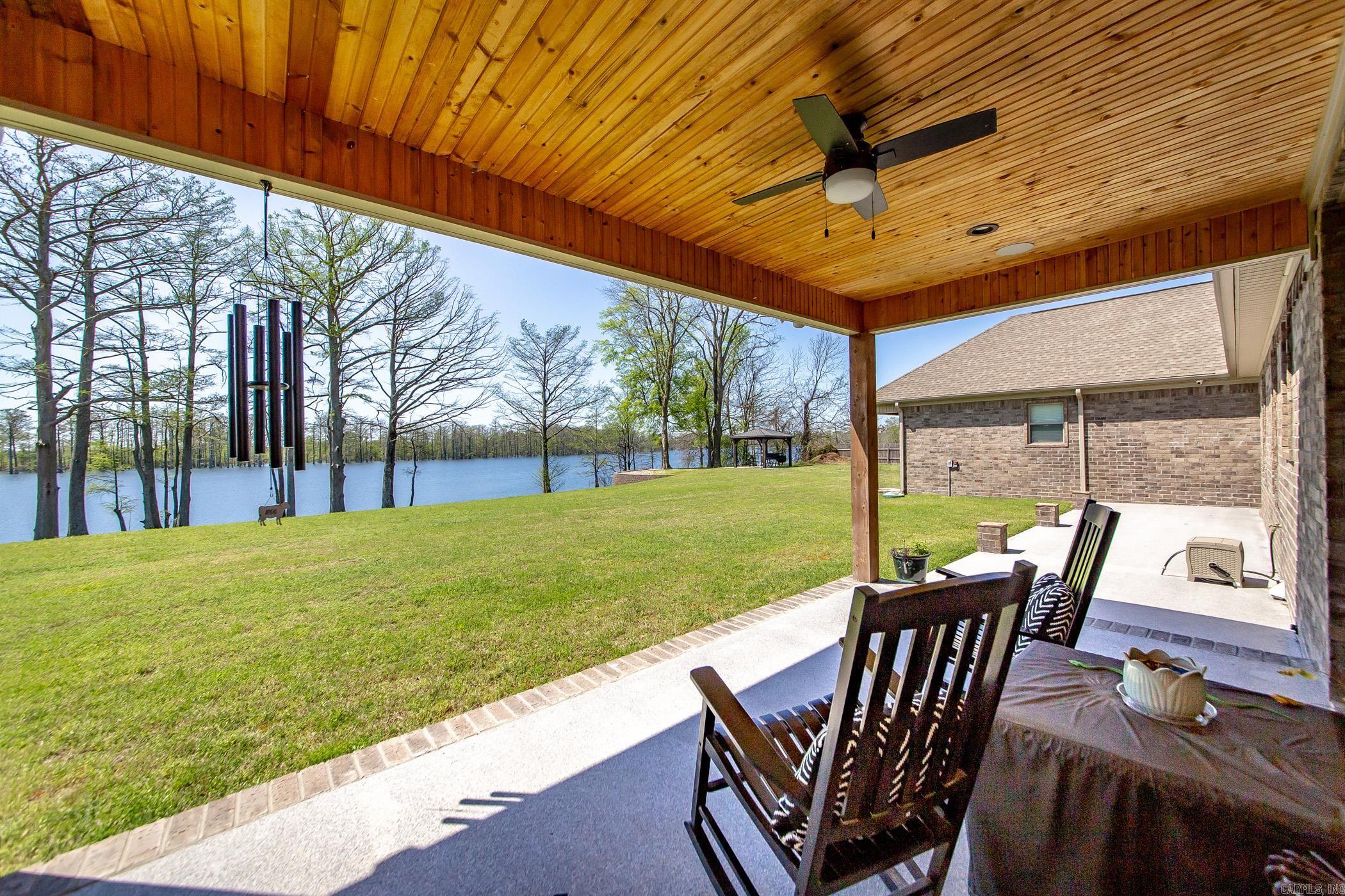 Horseshoe Lake Estates - Residential