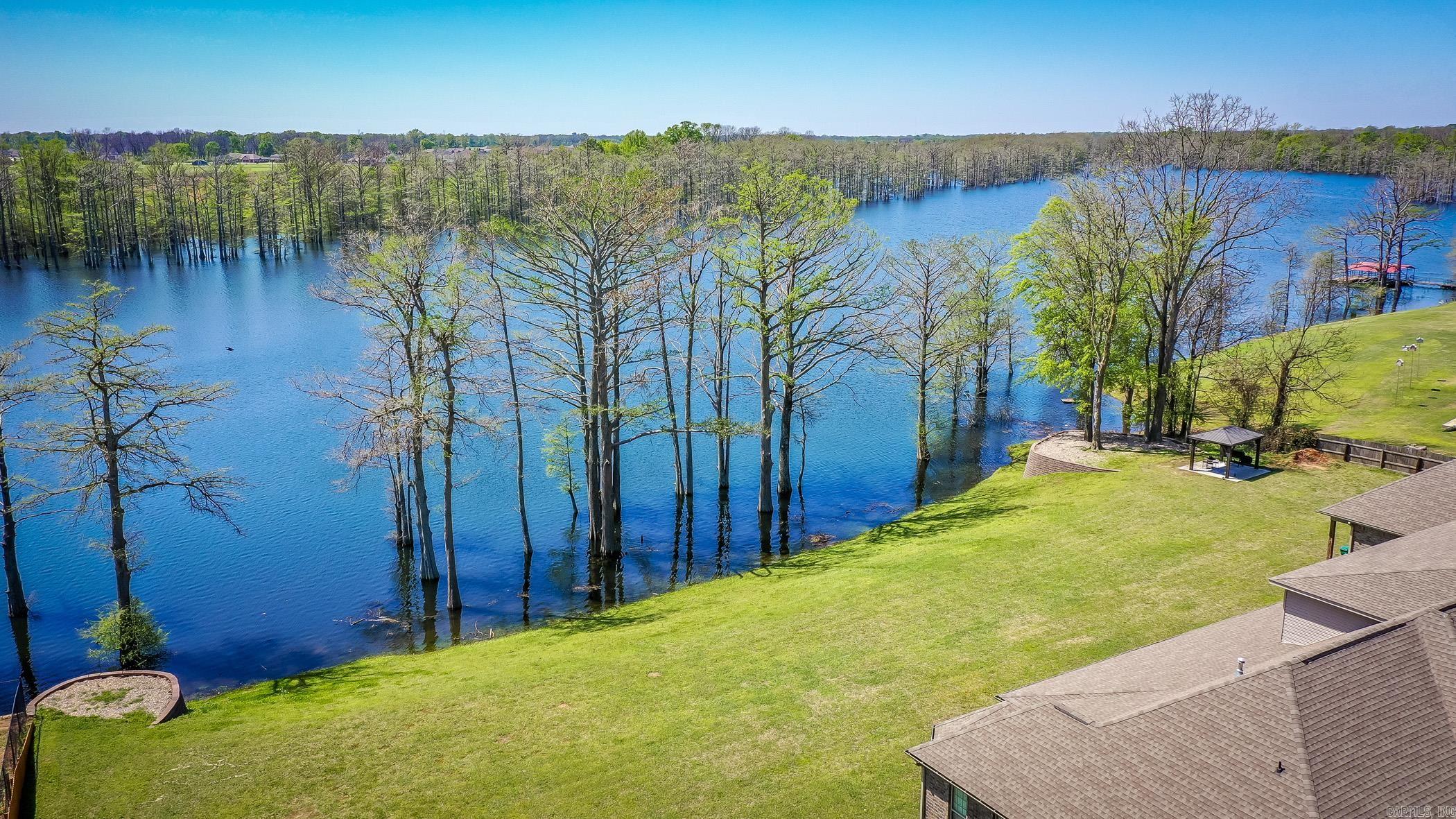 Horseshoe Lake Estates - Residential