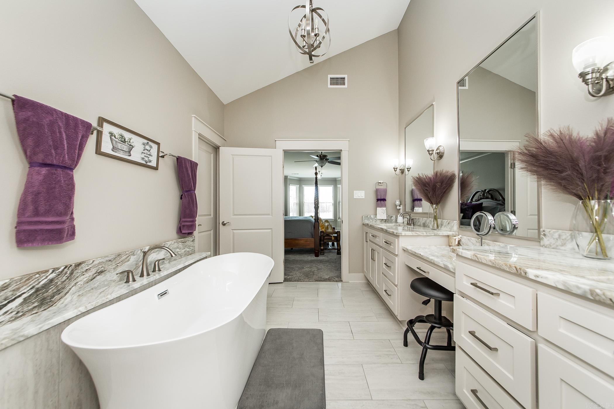 Horseshoe Lake Estates - Residential