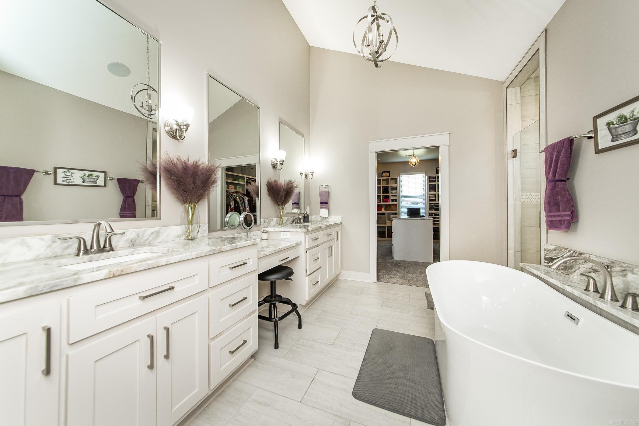 Horseshoe Lake Estates - Residential