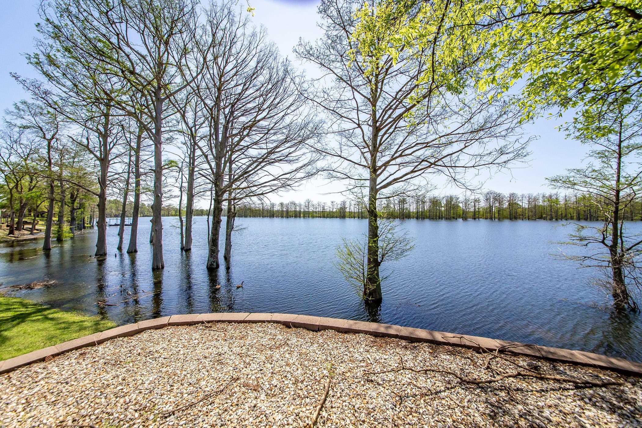 Horseshoe Lake Estates - Residential