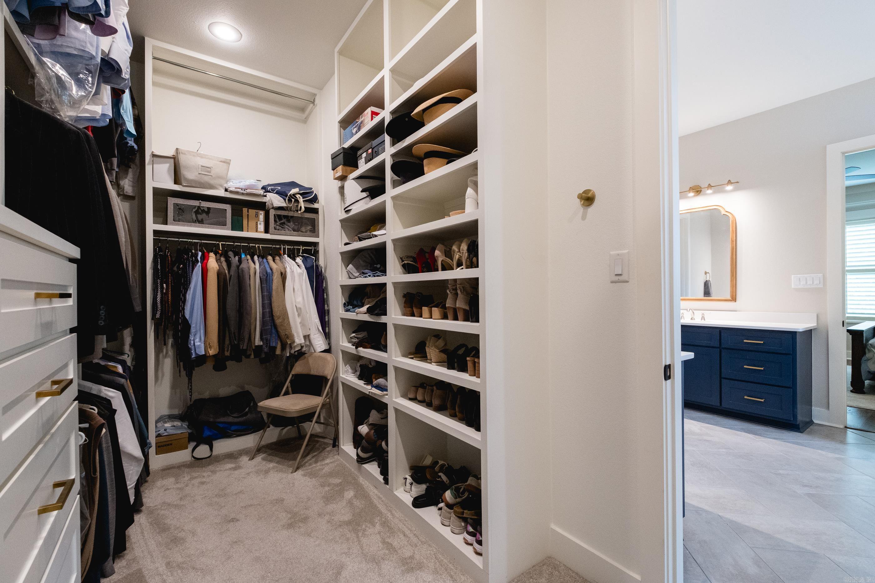 CHENAL VALLEY EPERNAY PLACE - Residential