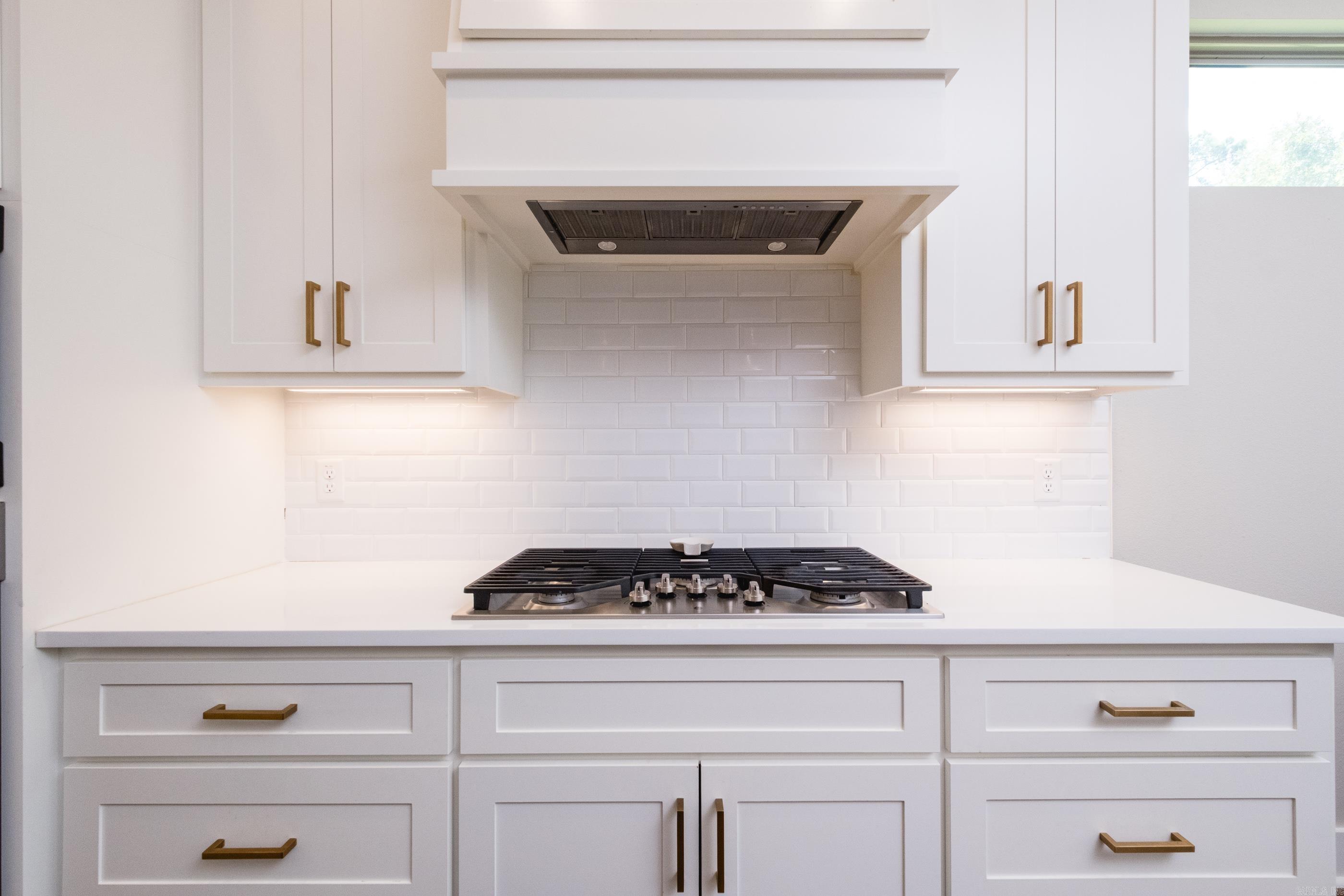 CHENAL VALLEY EPERNAY PLACE - Residential