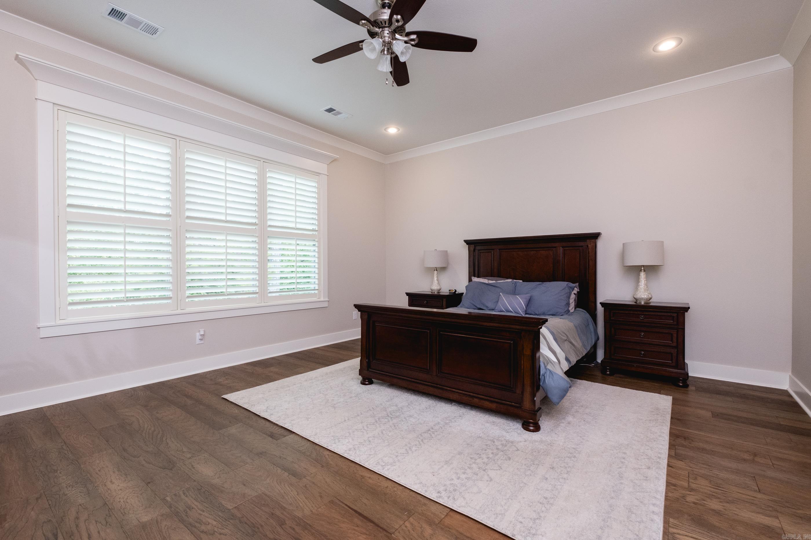 CHENAL VALLEY EPERNAY PLACE - Residential