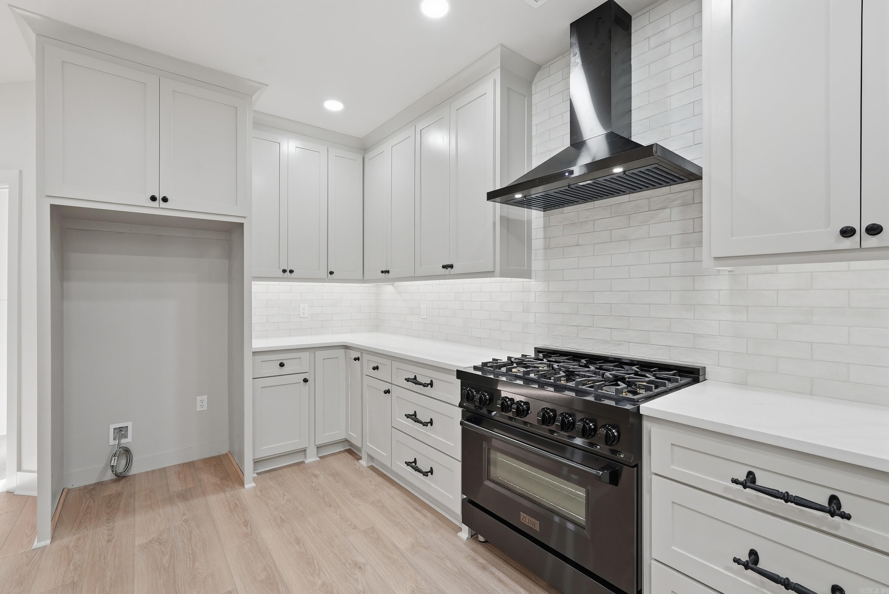 CHENAL VALLEY LAMARCHE PLACE NBH - Residential