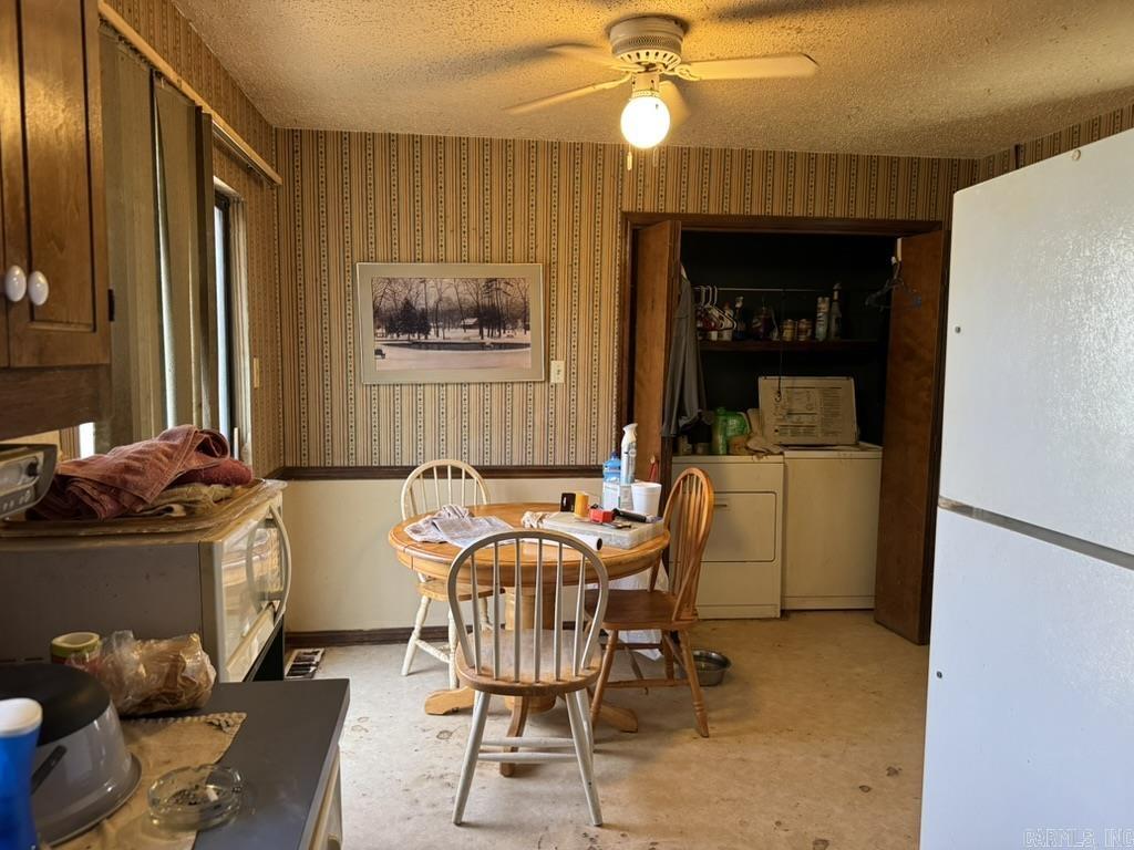 BRIAR PATCH - Residential