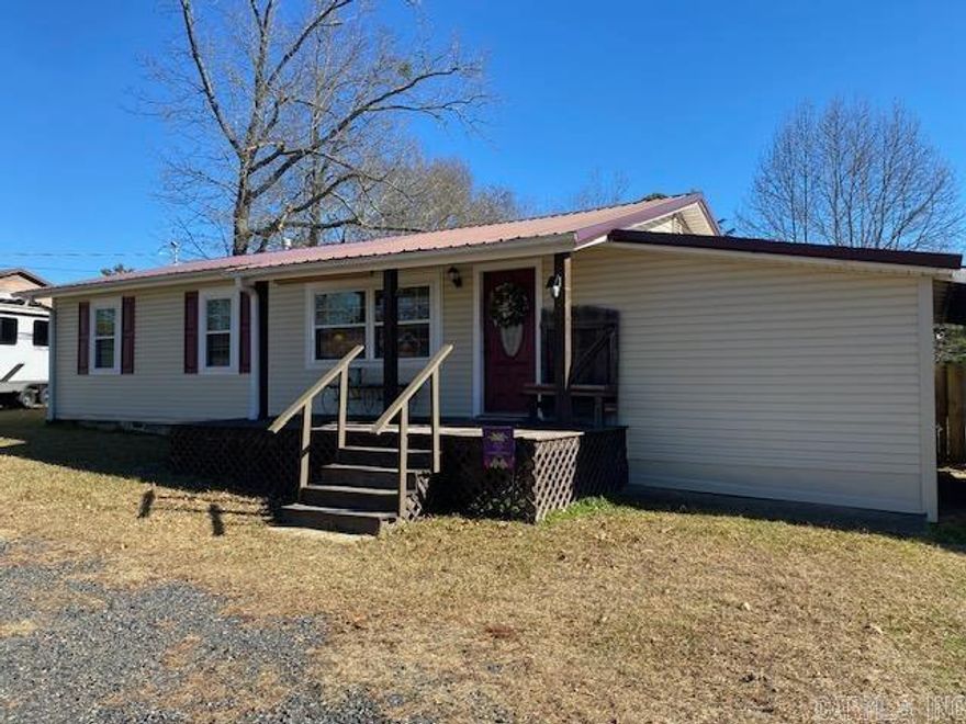 Under contract before listing. Entry only.