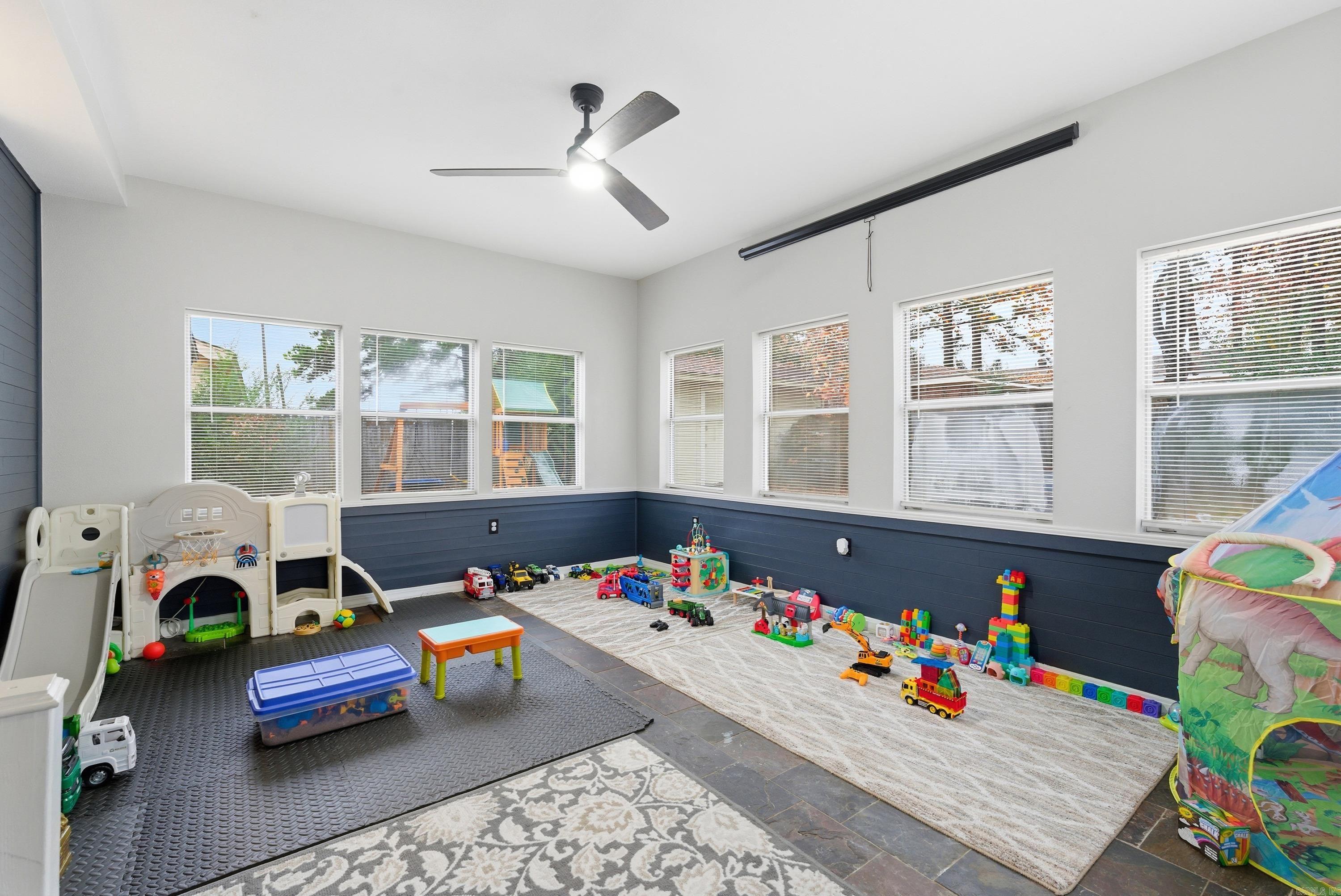 MARSHALL ROAD - Residential