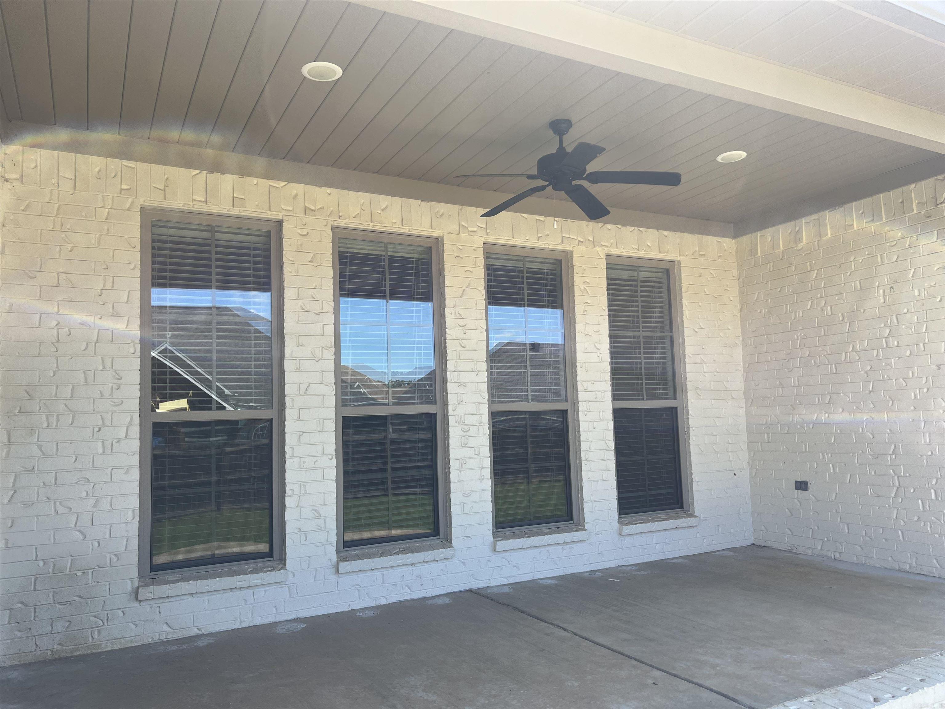 SALEM WOODS - Residential