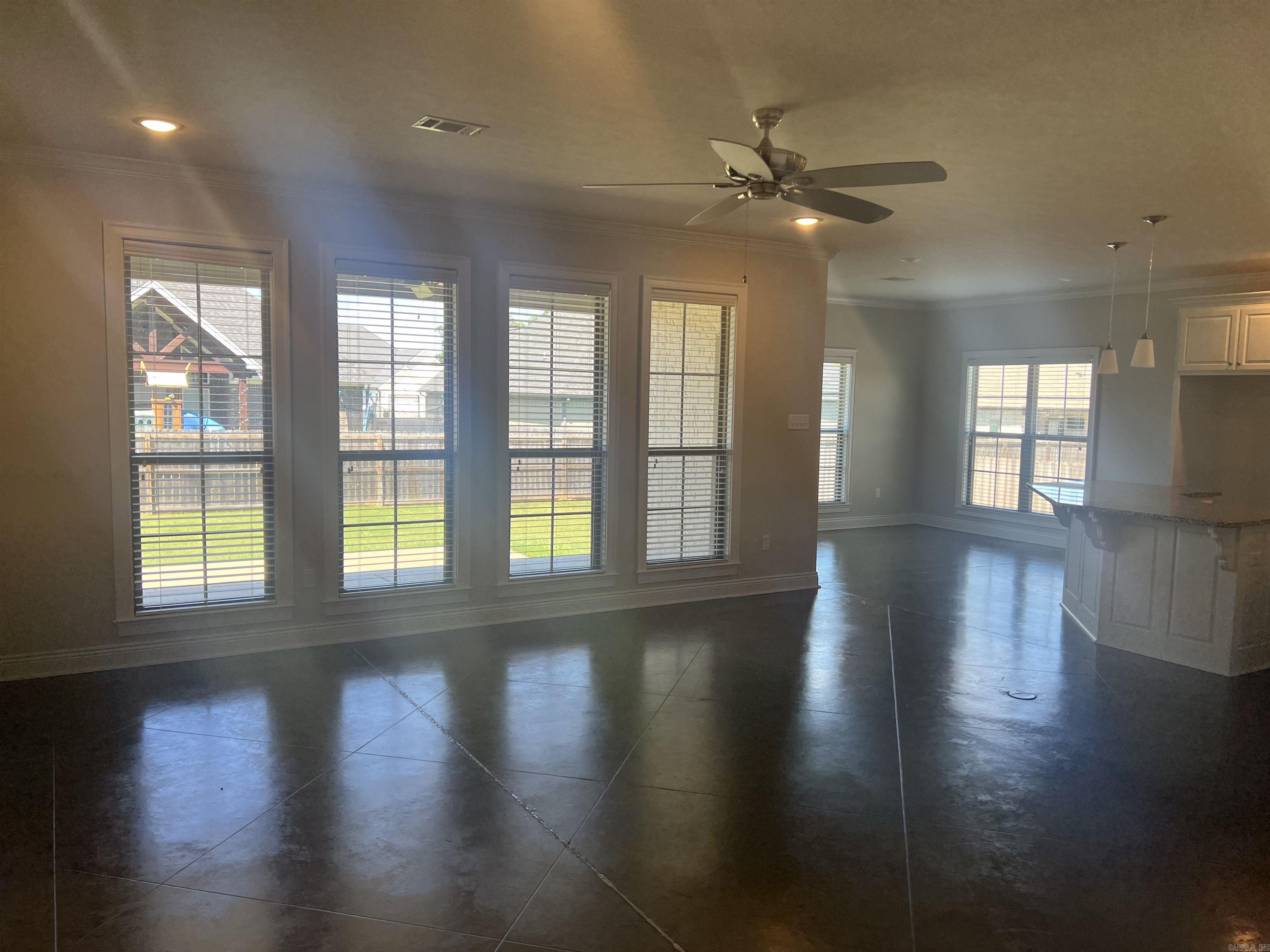 SALEM WOODS - Residential