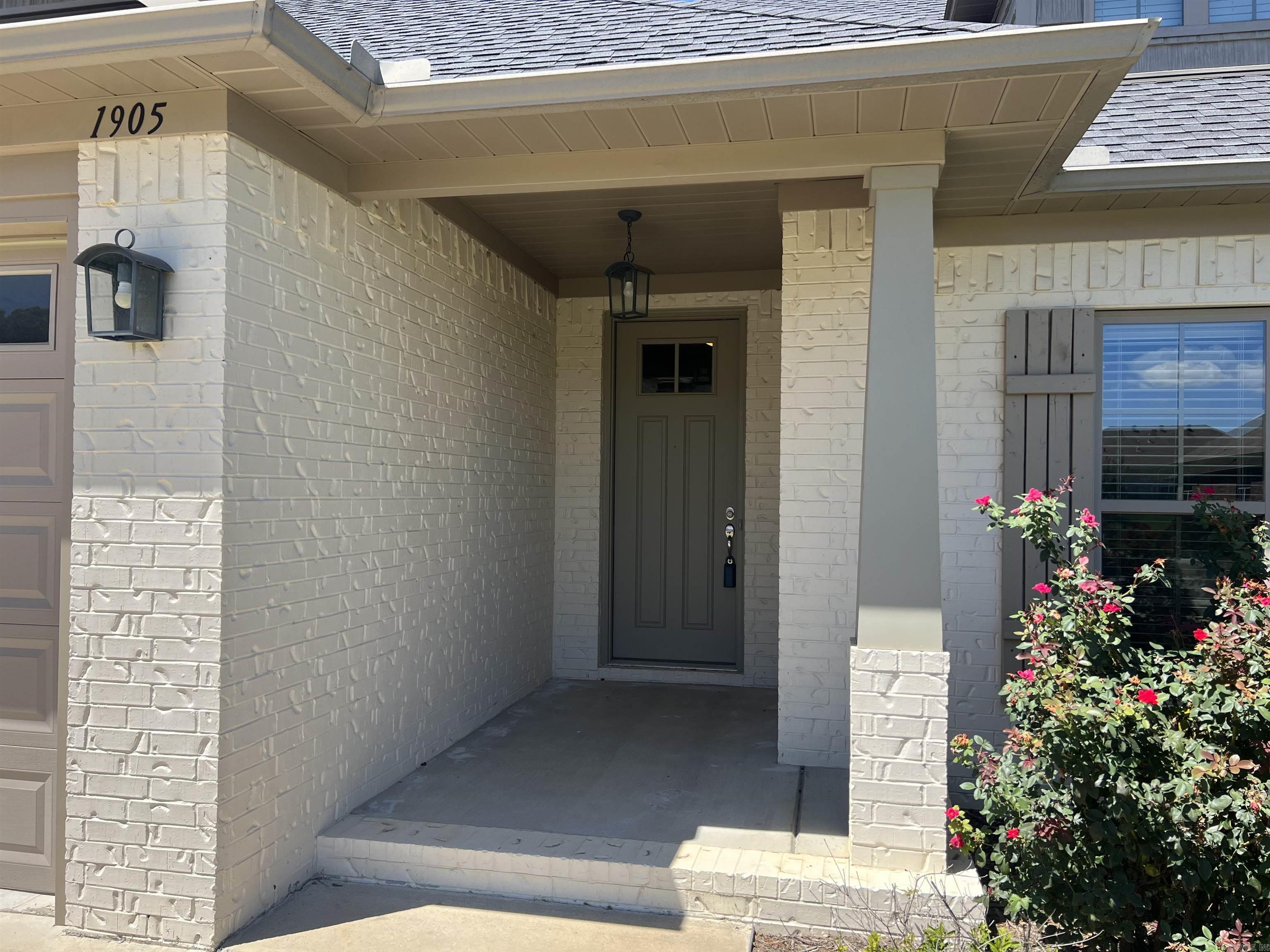 SALEM WOODS - Residential