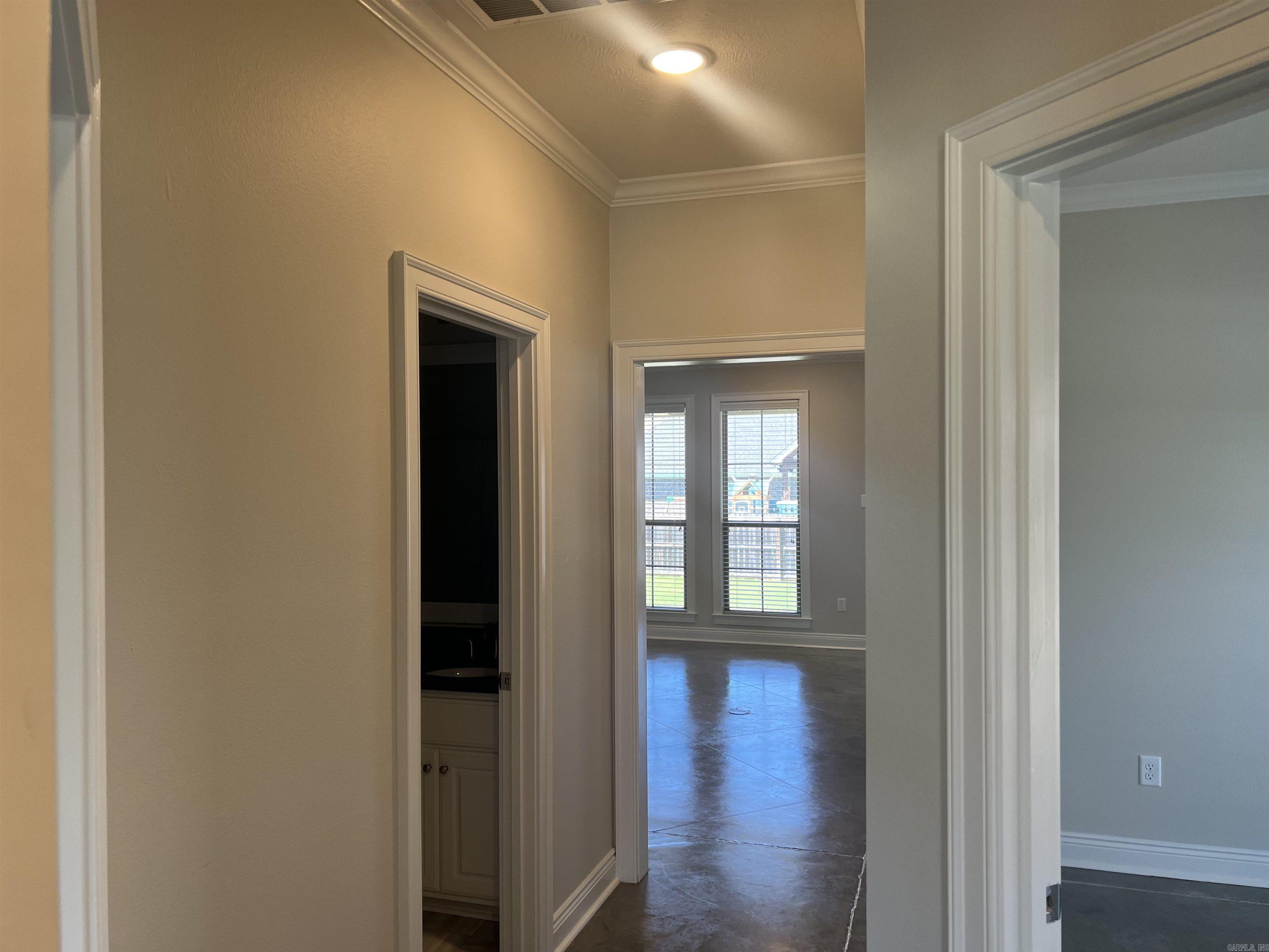 SALEM WOODS - Residential