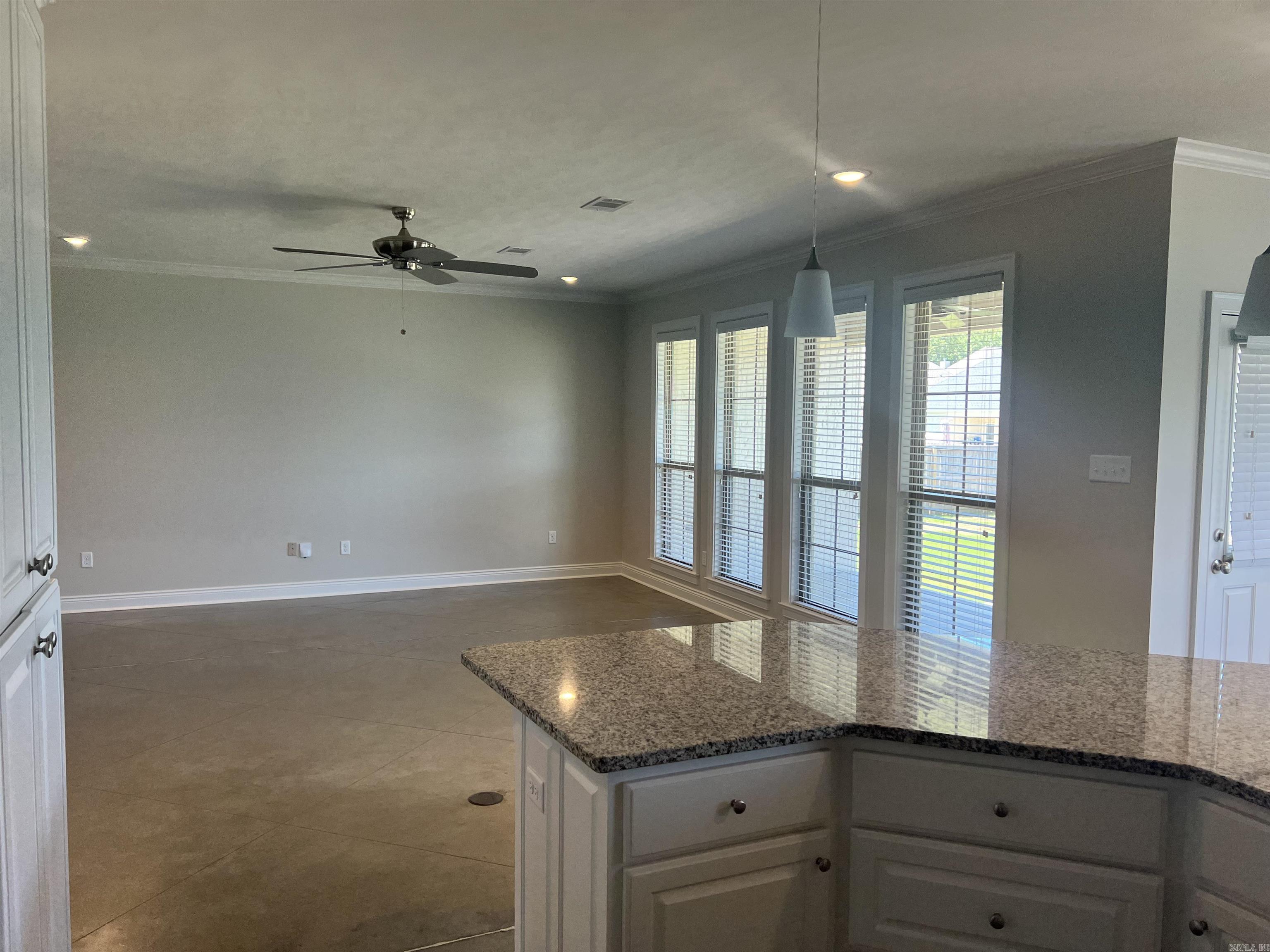 SALEM WOODS - Residential