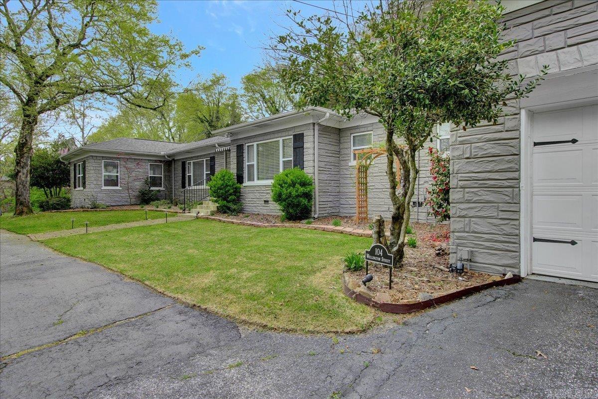 Suburban Heights - Residential