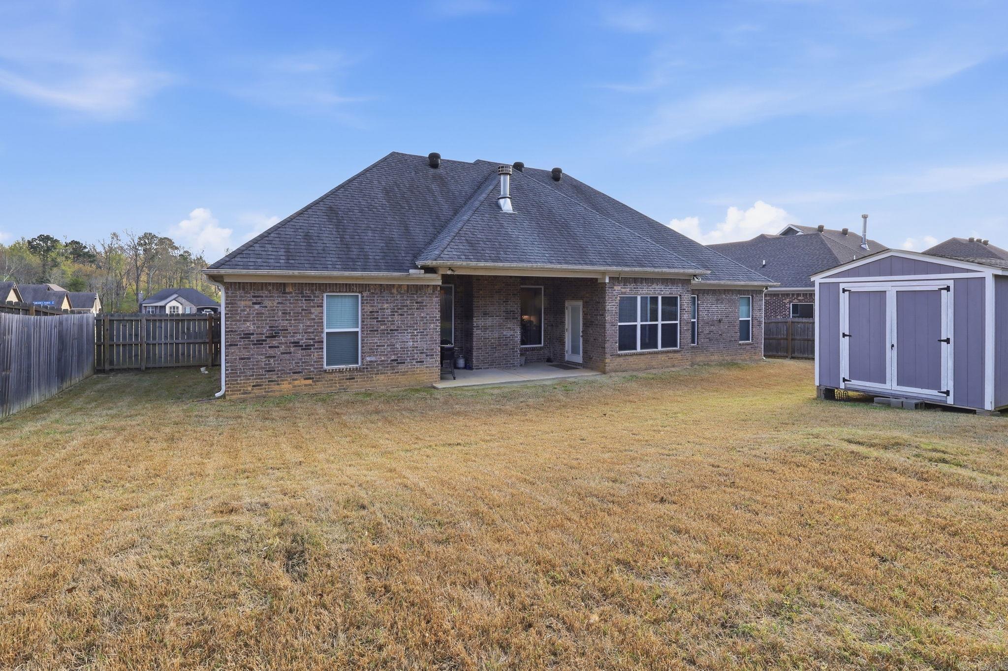 DAWSONS POINTE - Residential