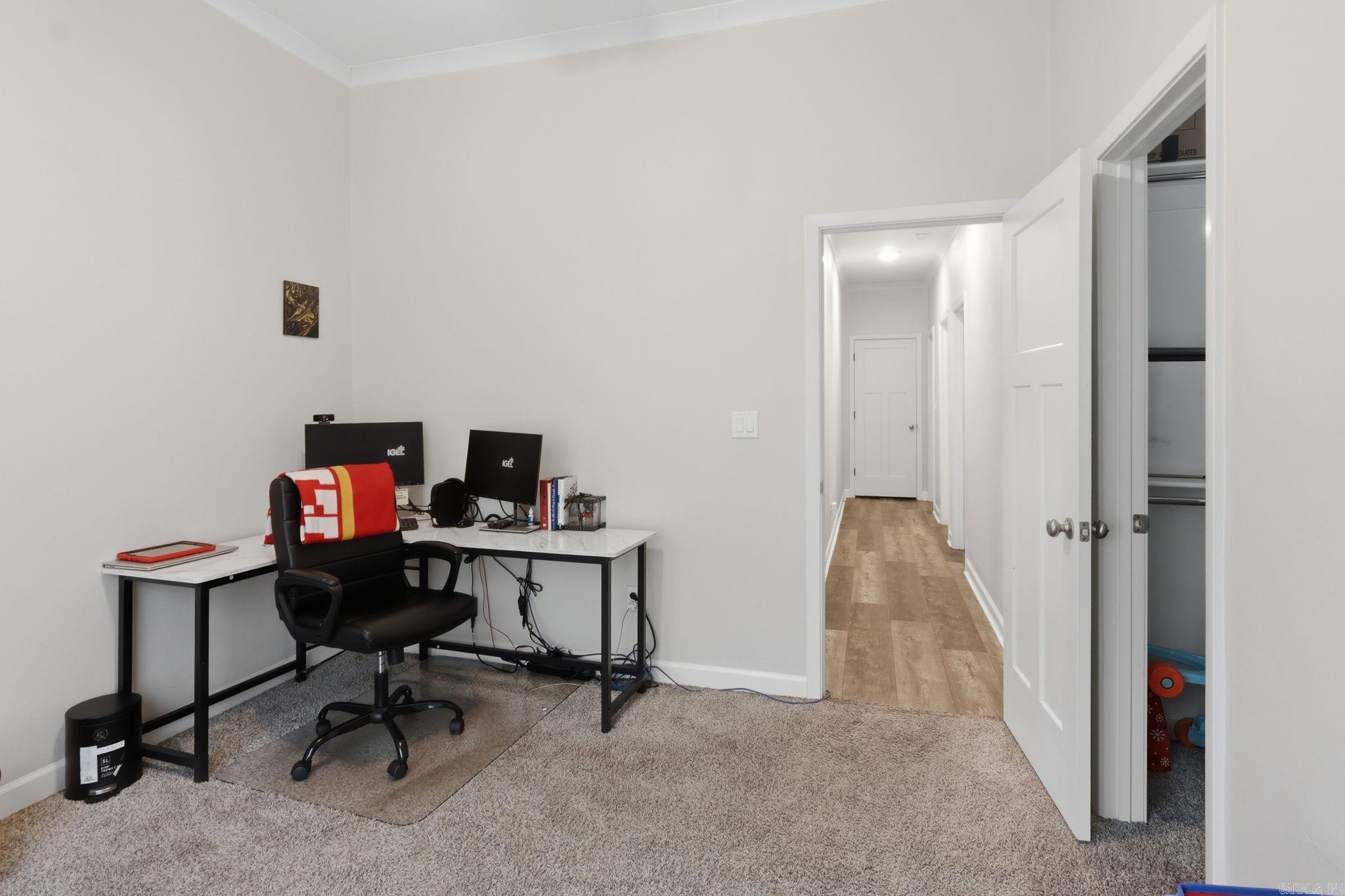 DAWSONS POINTE - Residential