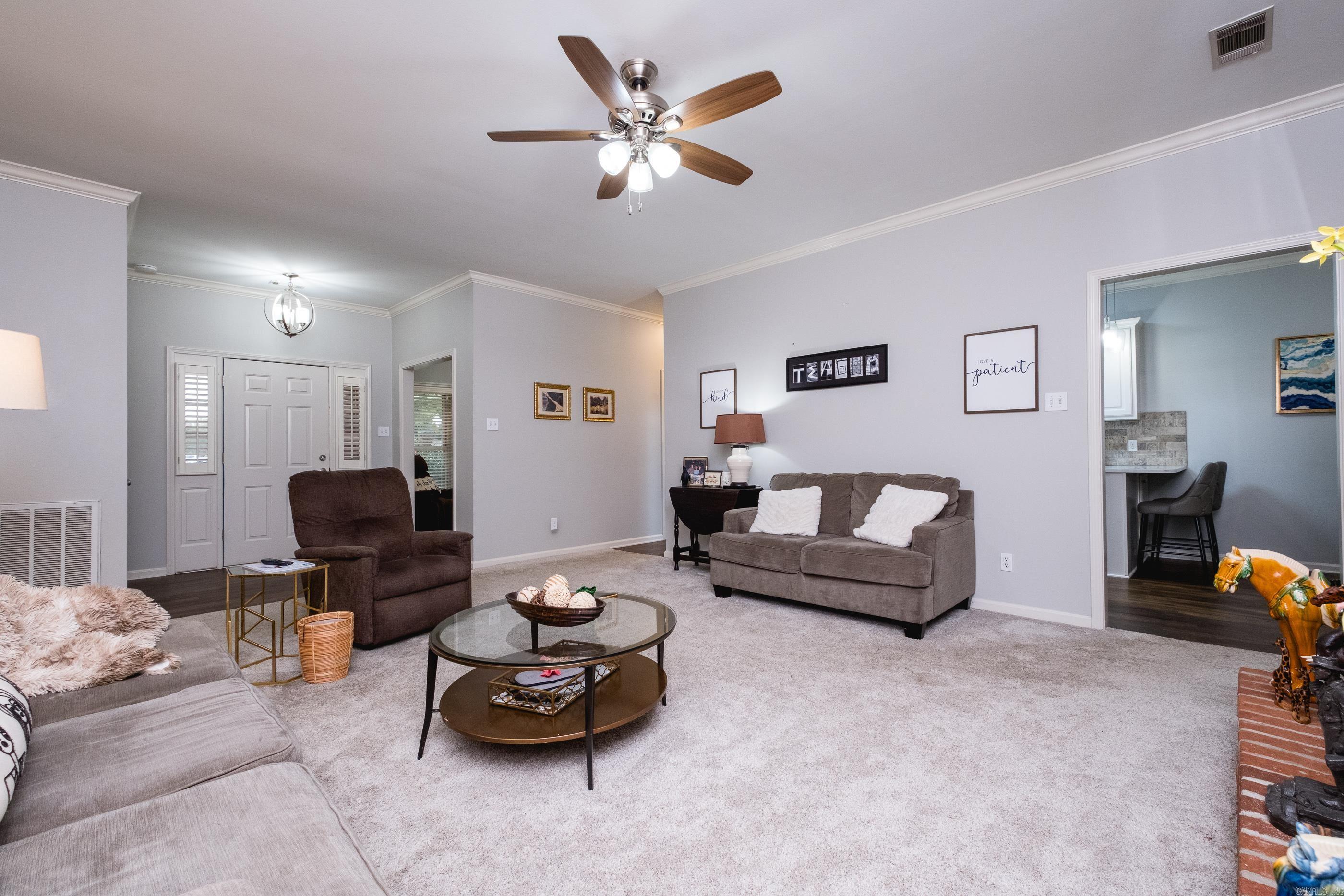 COUNTRY CLUB OF ARK THE - Residential