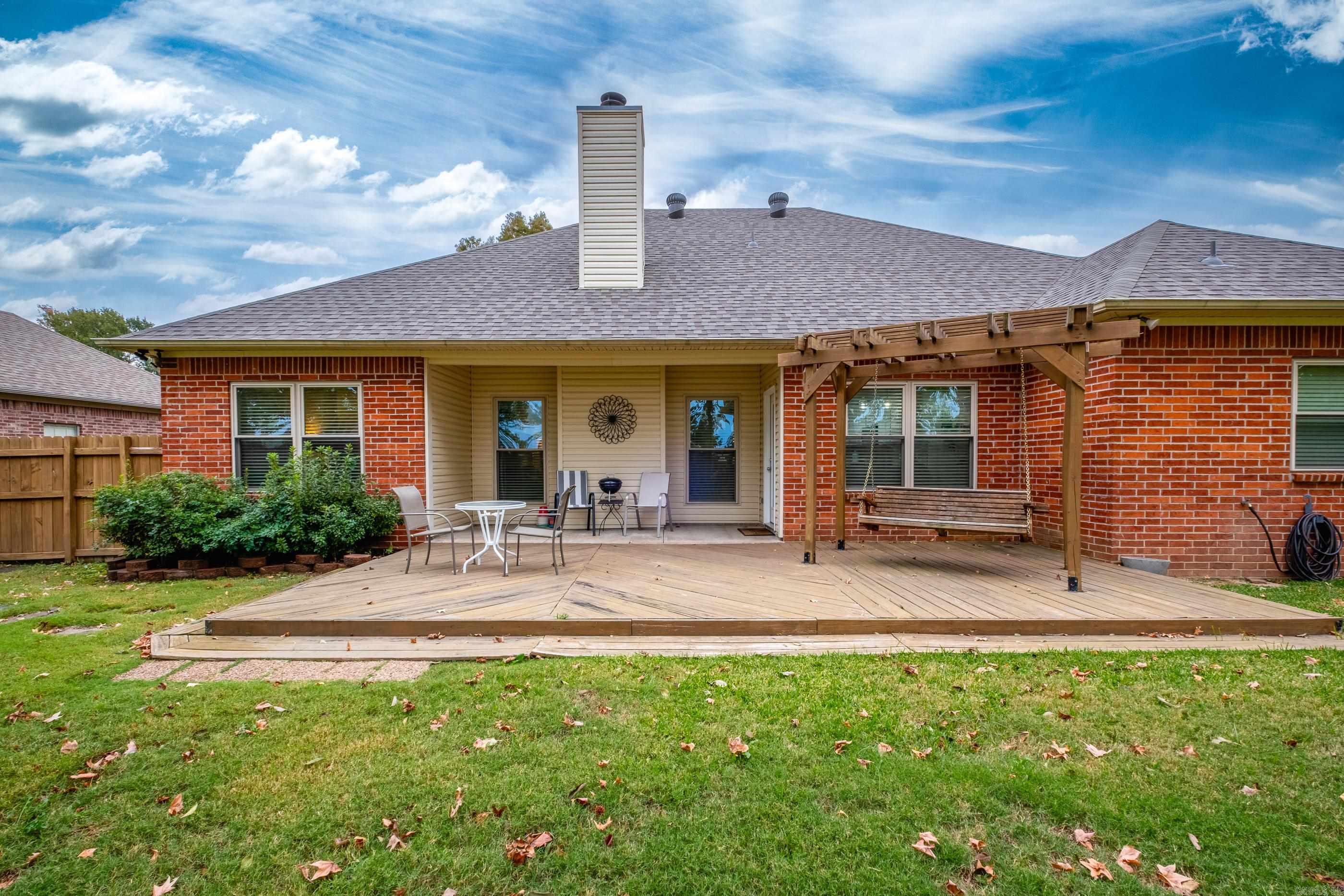 COUNTRY CLUB OF ARK THE - Residential