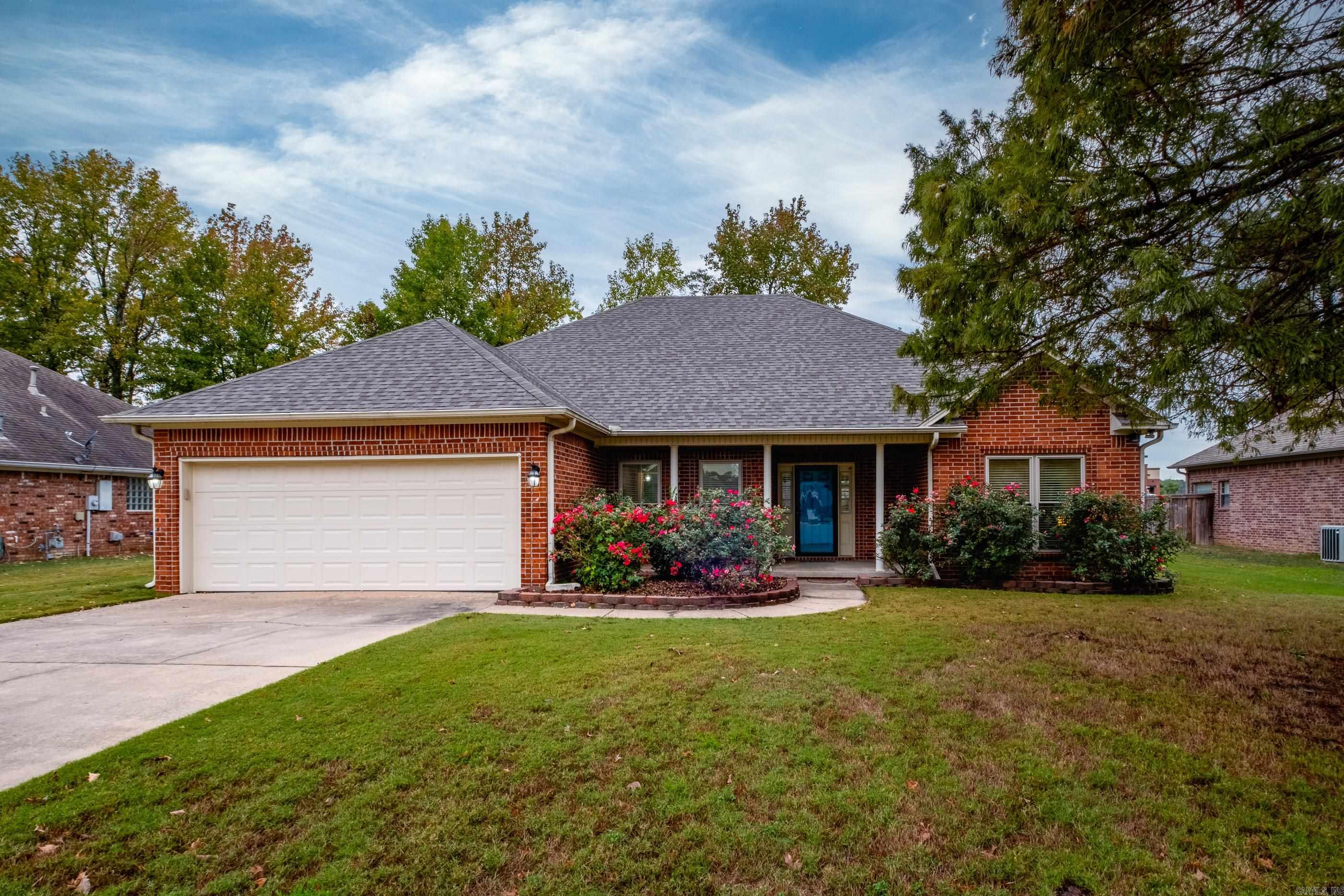 COUNTRY CLUB OF ARK THE - Residential