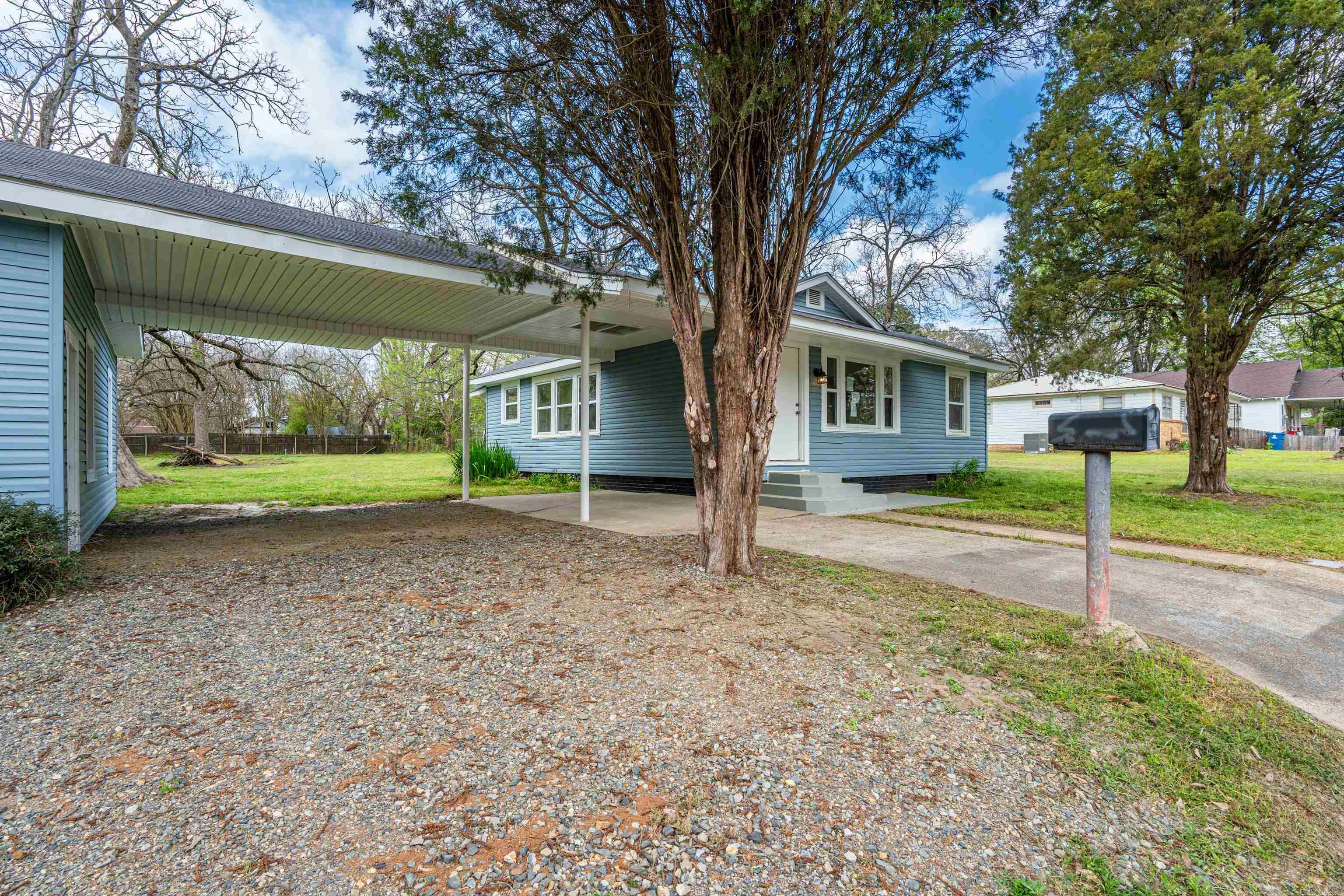 BAKER HILL ADDITION - Residential