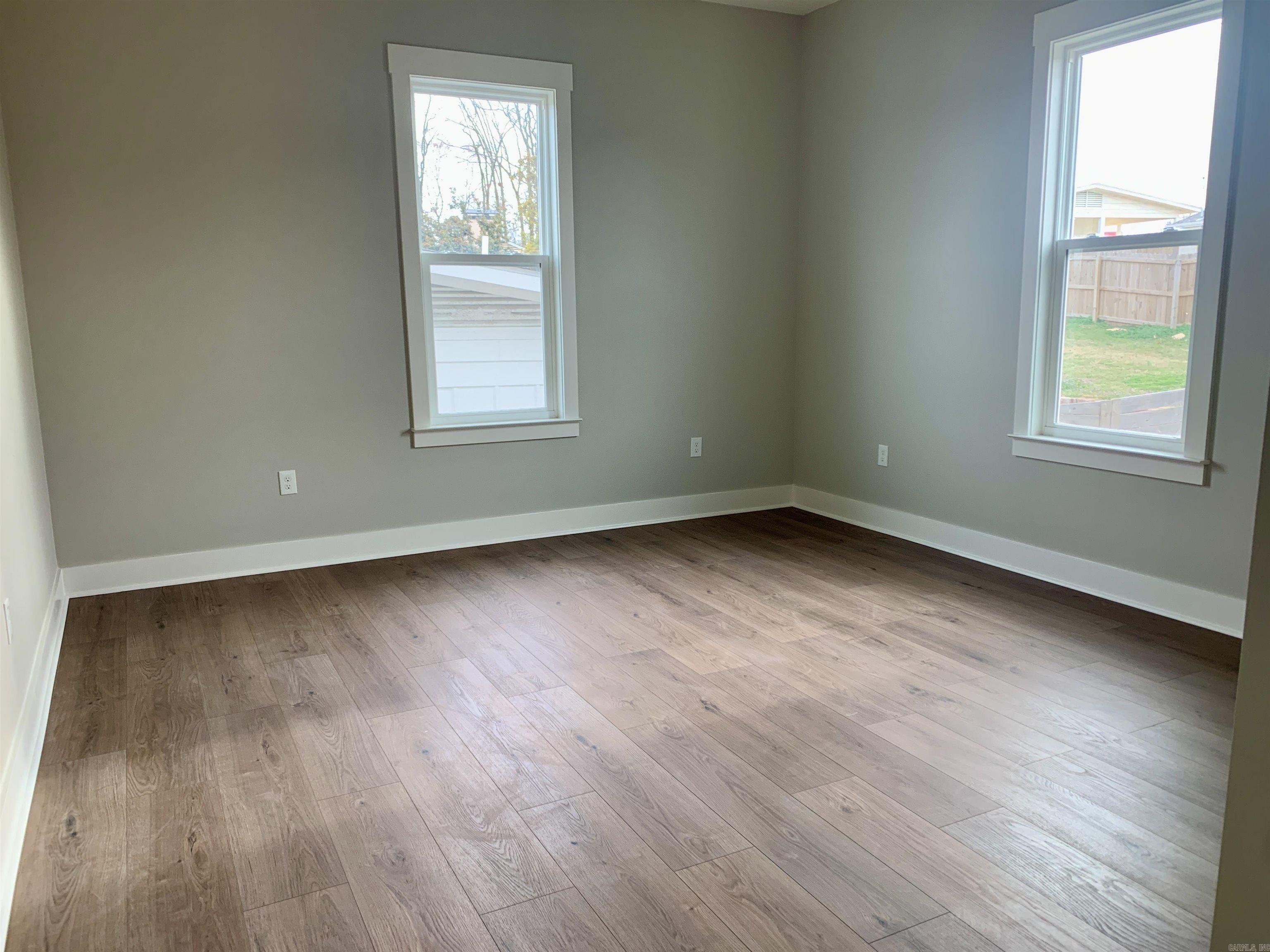 KINGWOOD PLACE - Residential