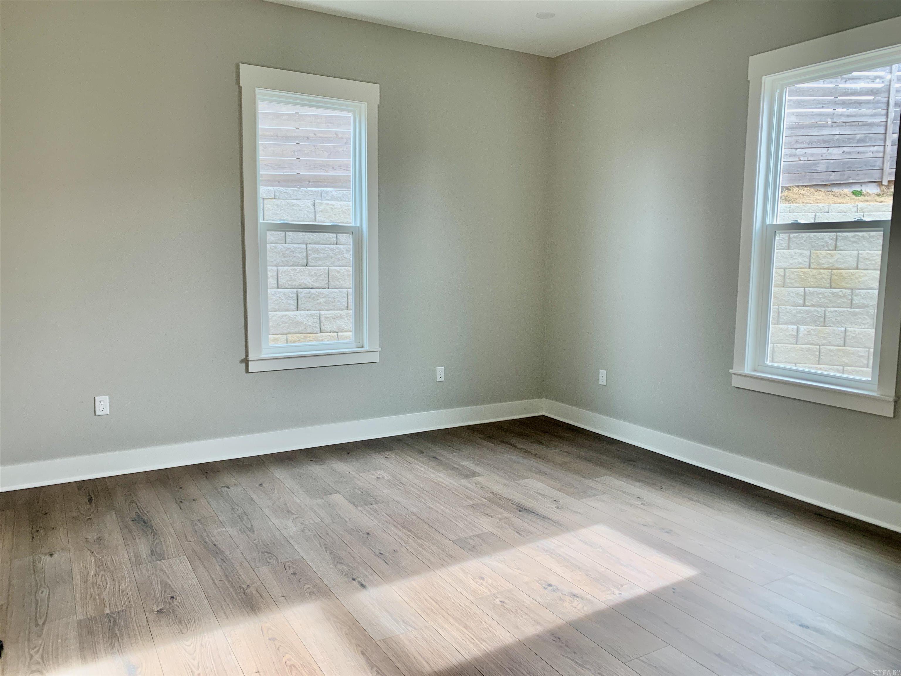 KINGWOOD PLACE - Residential