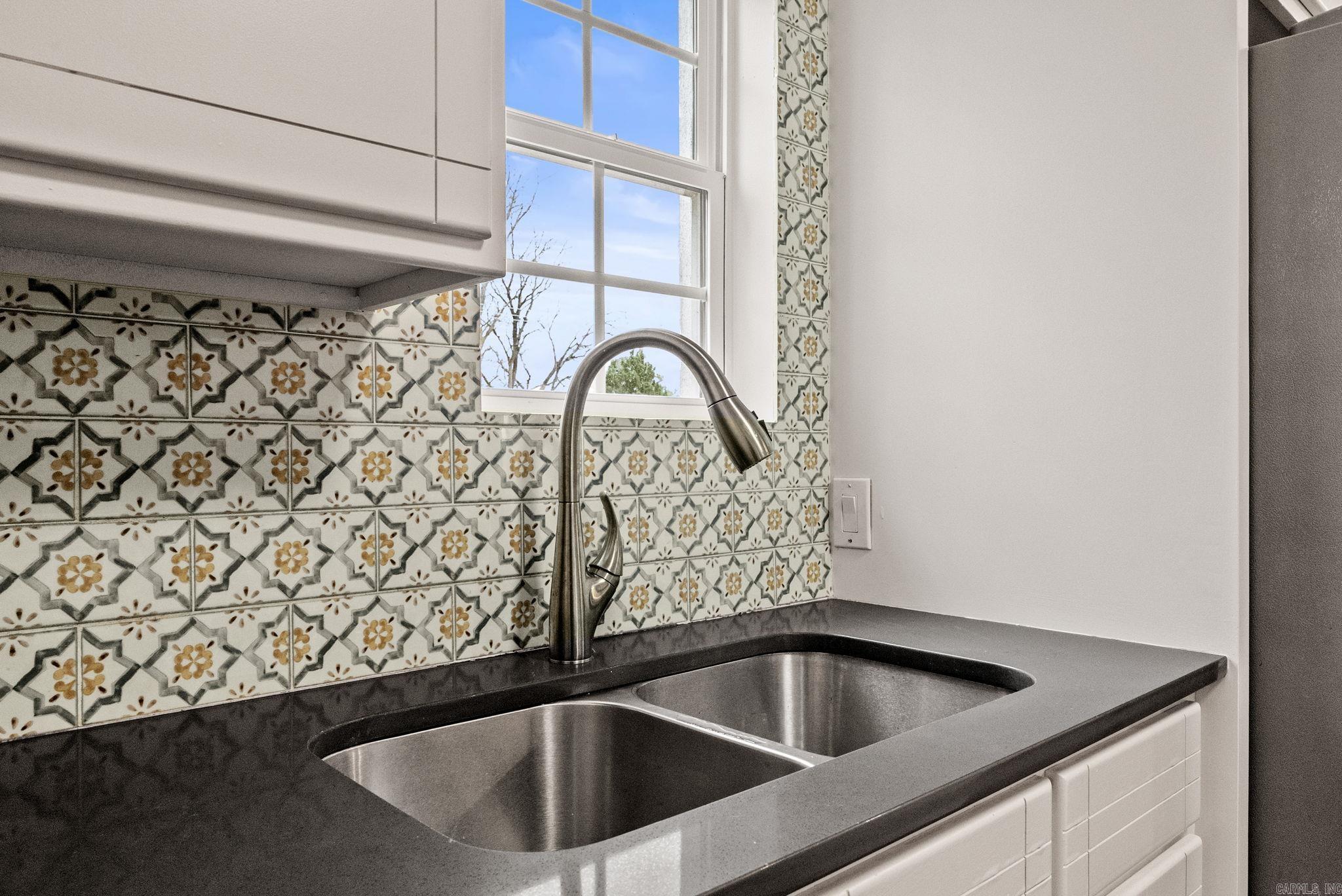 CAPITOL VIEW - Residential