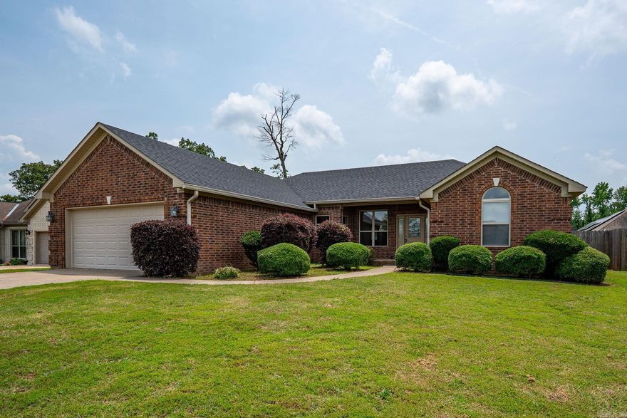 Wonderful 3 bed/2 bath home located minutes from LRAFB! The spacious living area features a tray ceiling, lots of natural light and cozy fireplace. The kitchen has beautiful wood cabinets, granite tile countertops, a spacious breakfast bar and newer stainless appliances. The home is recently updated with new carpet and tankless water heater. Washer, Dryer and new refrigerator convey! The fully fenced backyard with extended patio and built in planter box is perfect for entertaining! Move in ready!