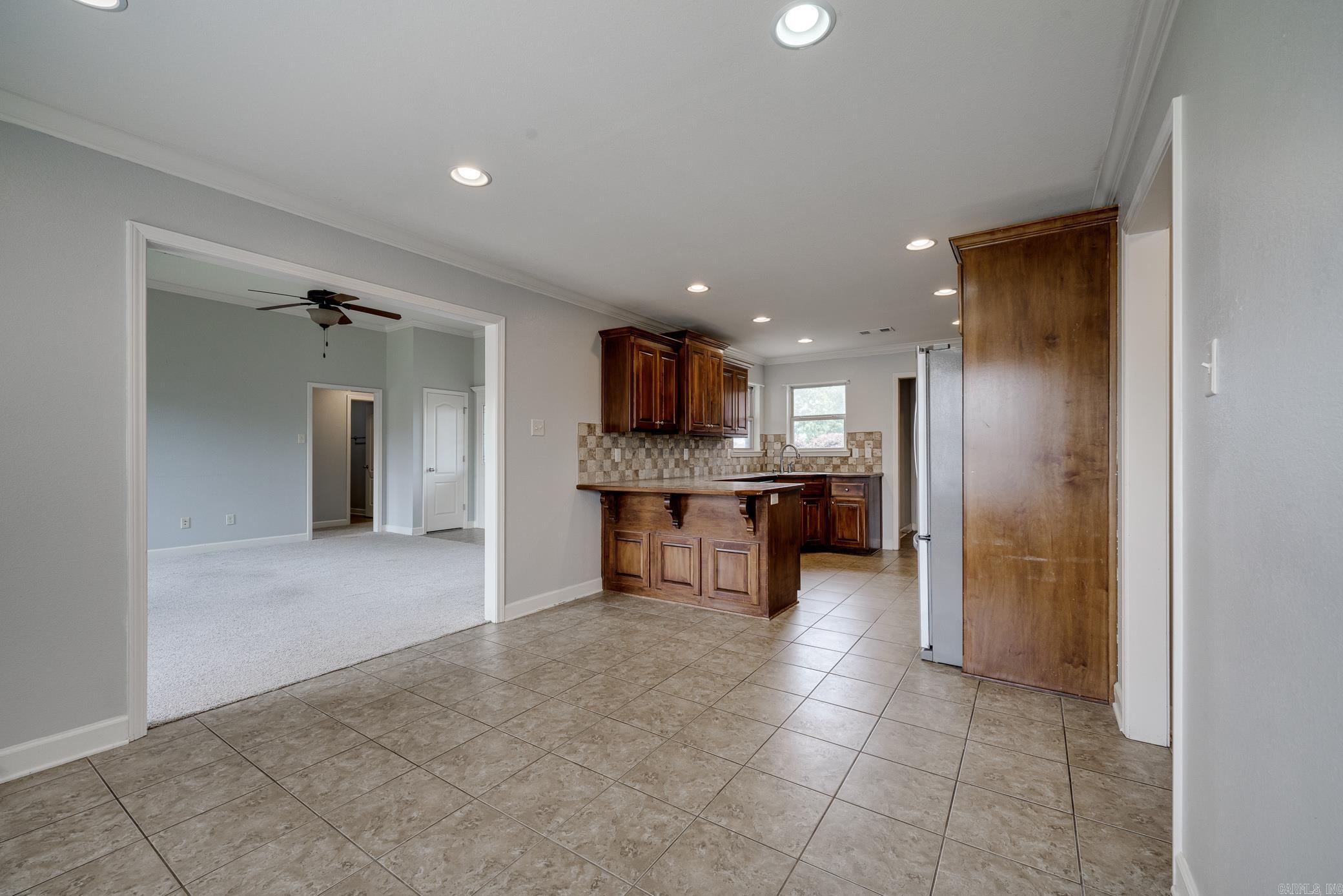 BASE MEADOWS ADDN - Residential