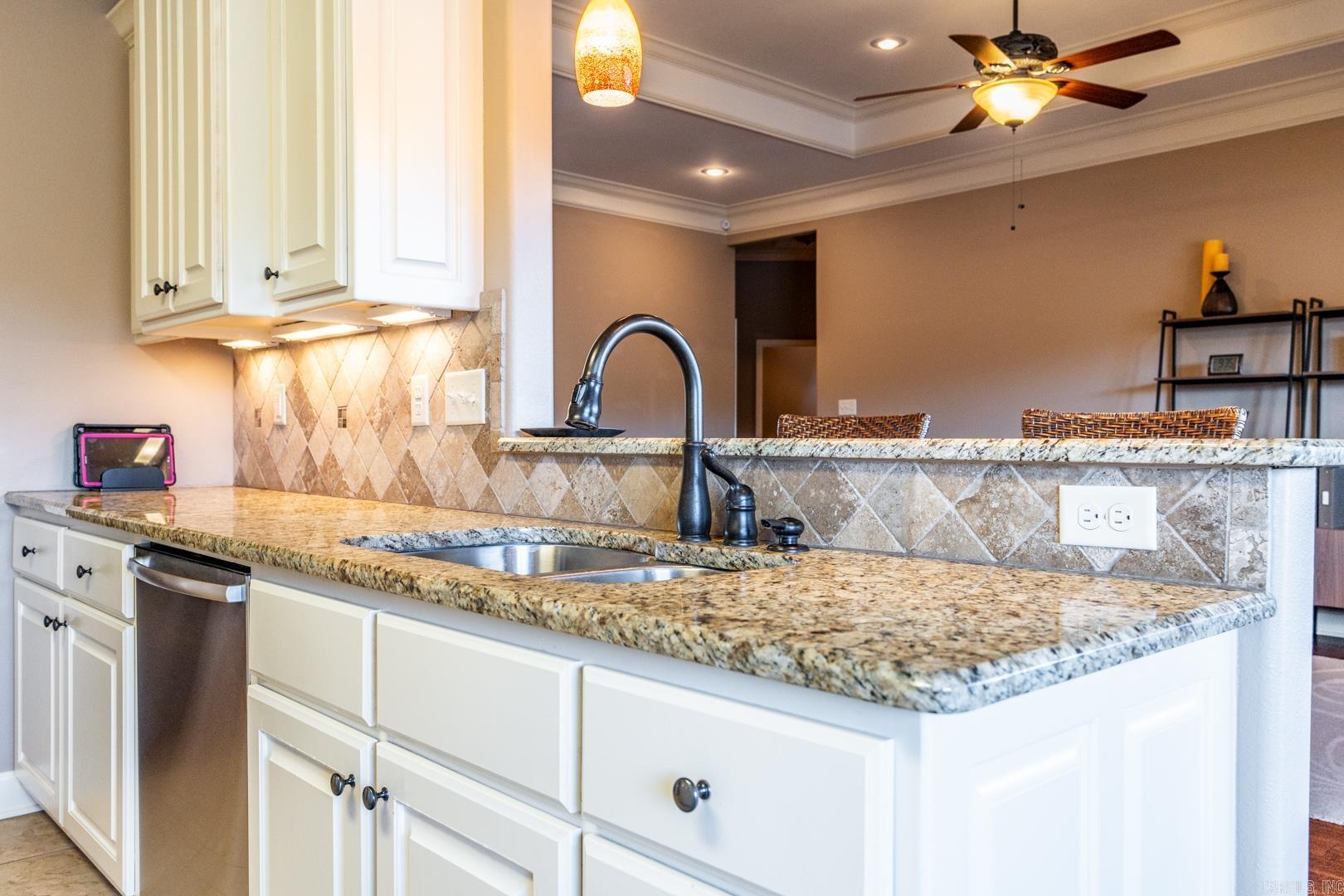 WATERS EDGE - Residential